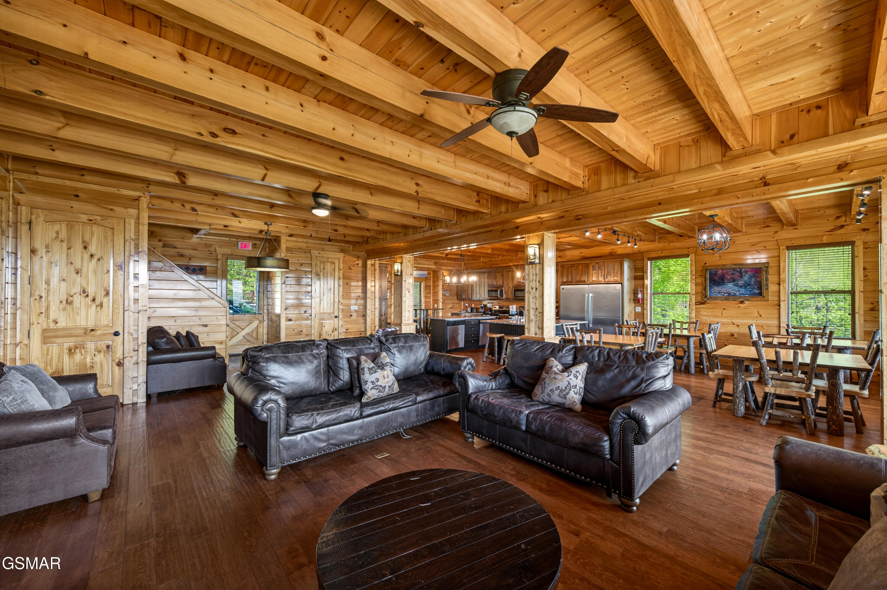 1932 Thistle Thorn Trail Sevierville TN 37876