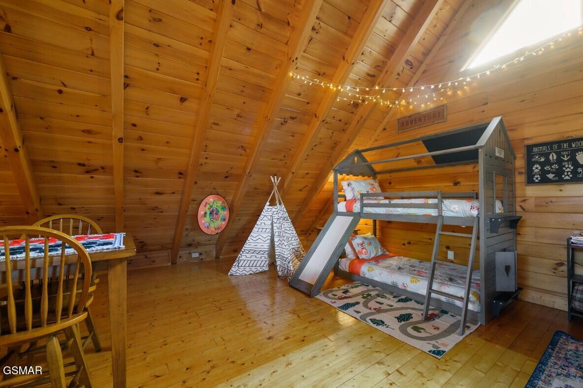 1828 Panther Path Way Sevierville TN 37876