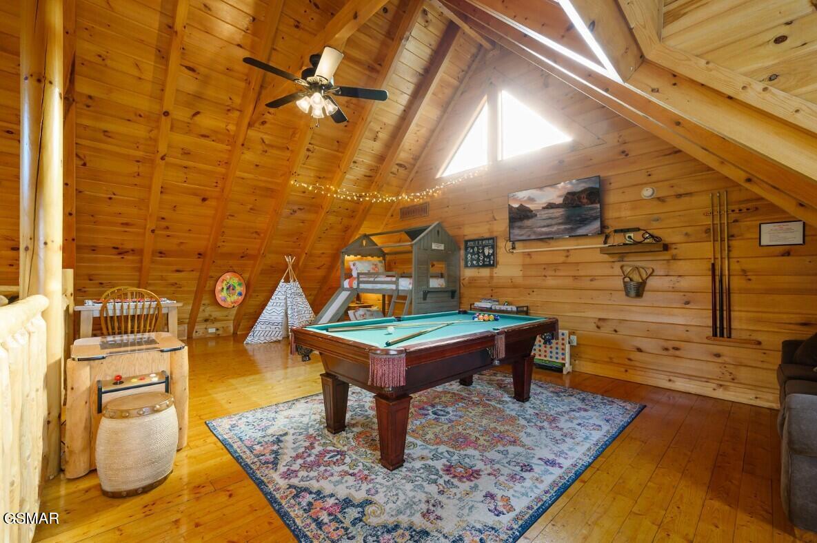 1828 Panther Path Way Sevierville TN 37876