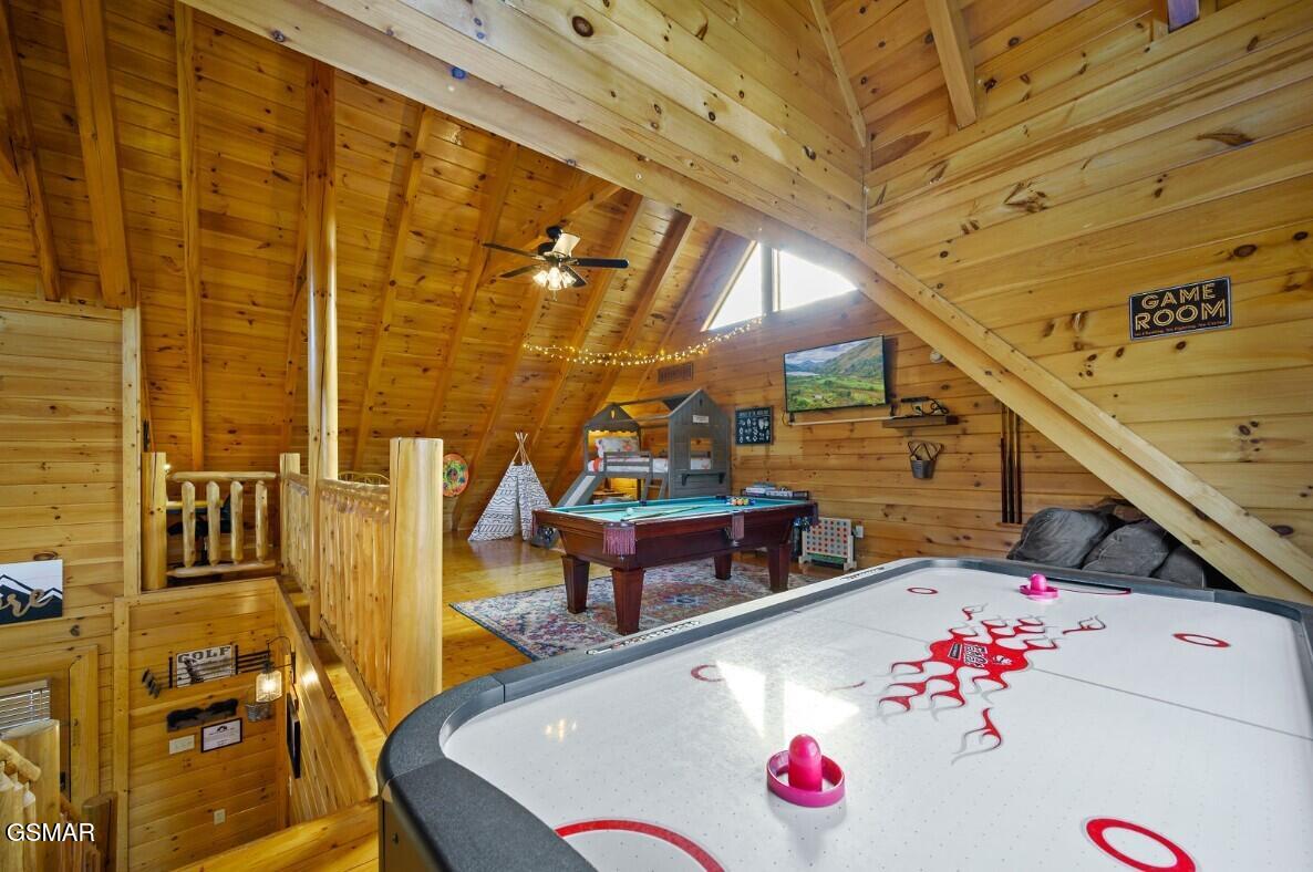 1828 Panther Path Way Sevierville TN 37876