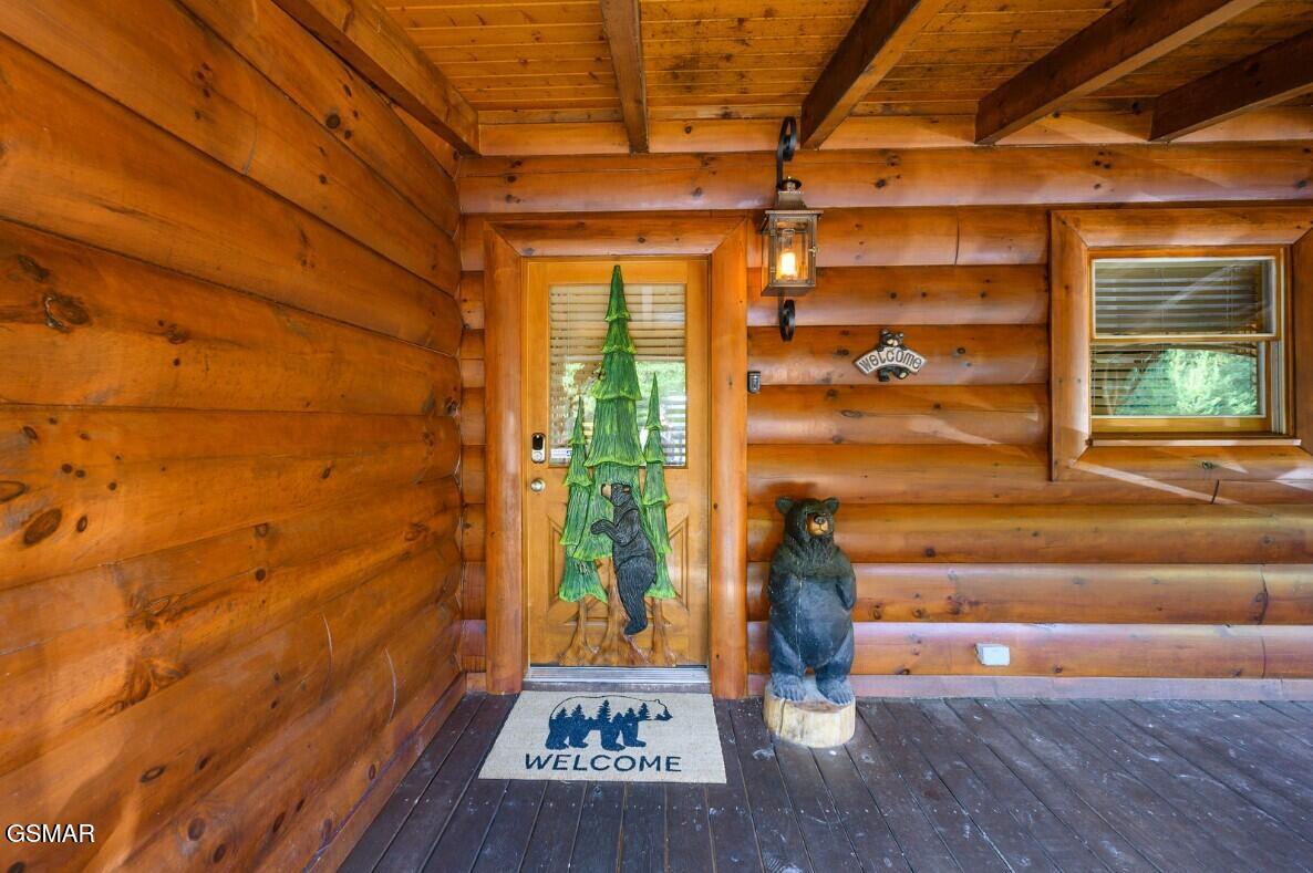 1828 Panther Path Way Sevierville TN 37876