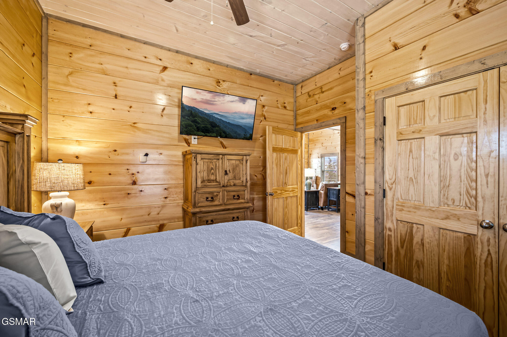 2125 Eagle Feather Drive Sevierville TN 37876