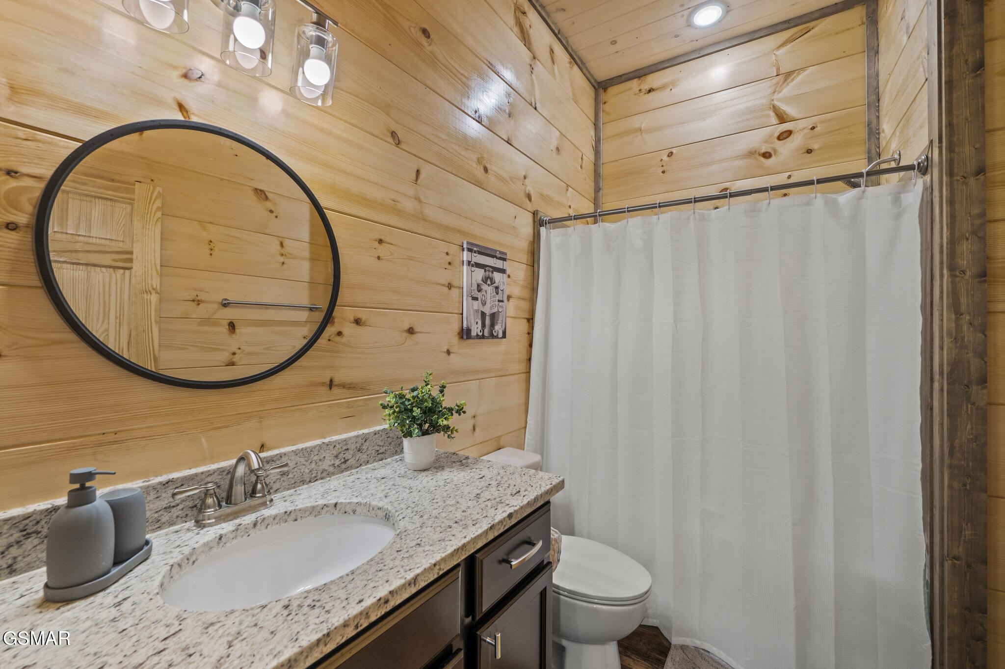 2125 Eagle Feather Drive Sevierville TN 37876