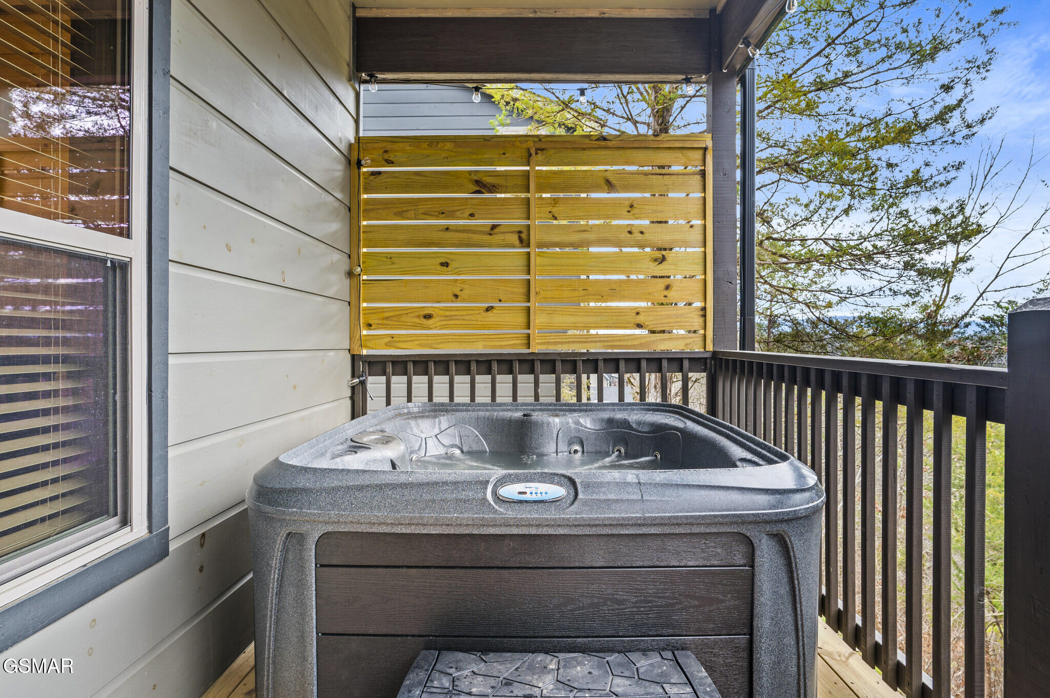 2125 Eagle Feather Drive Sevierville TN 37876