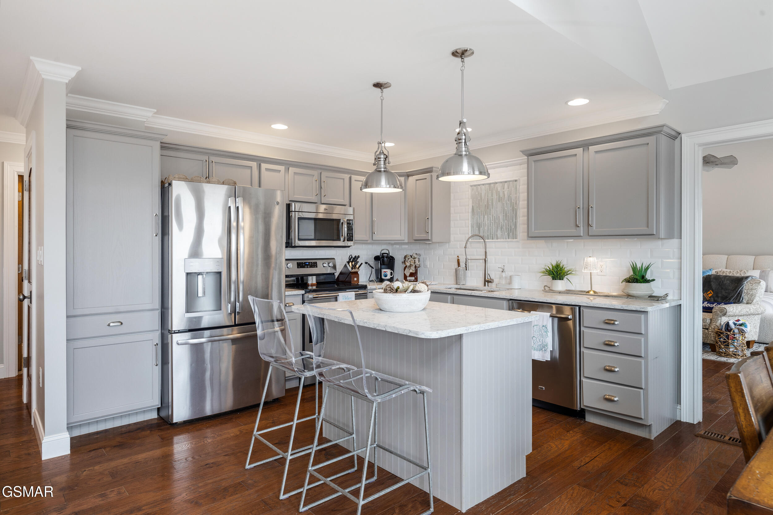 1965 Mccroskey Lane Sevierville TN 37876