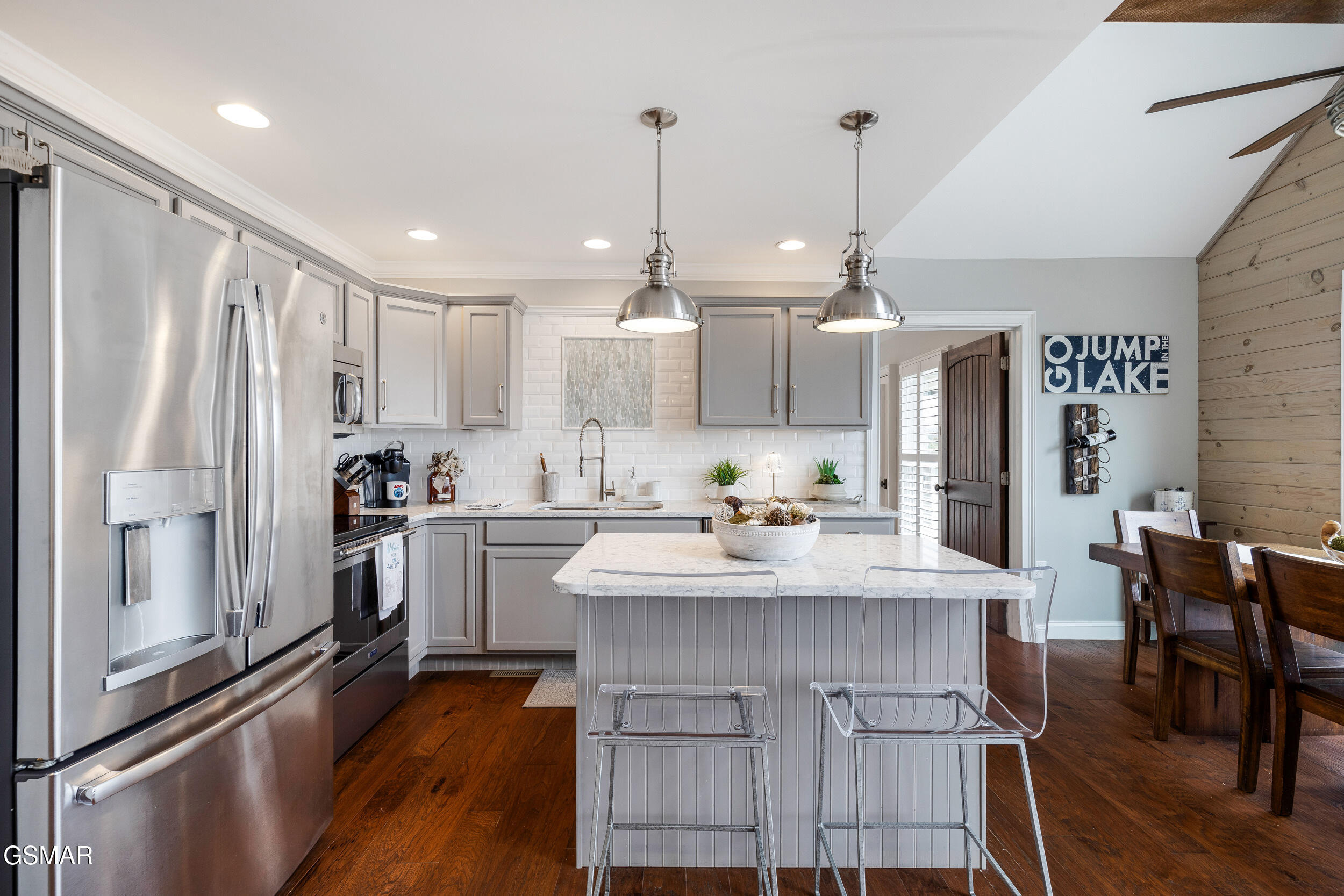 1965 Mccroskey Lane Sevierville TN 37876