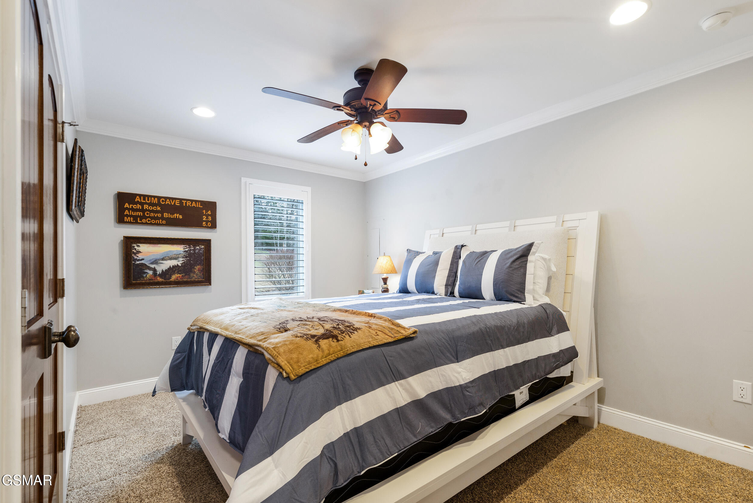 1965 Mccroskey Lane Sevierville TN 37876