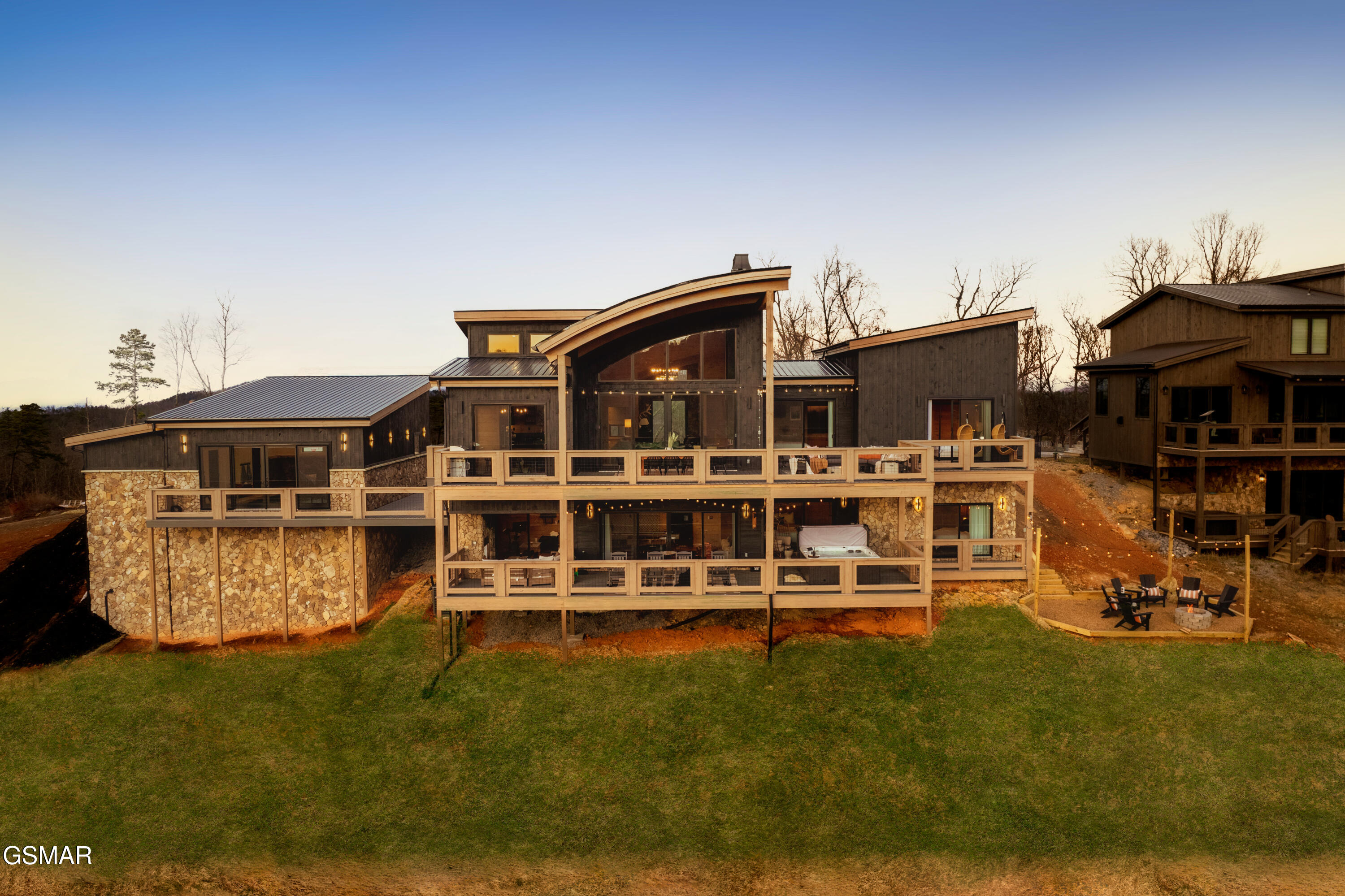 2665 Cloud View Drive Sevierville TN 37862