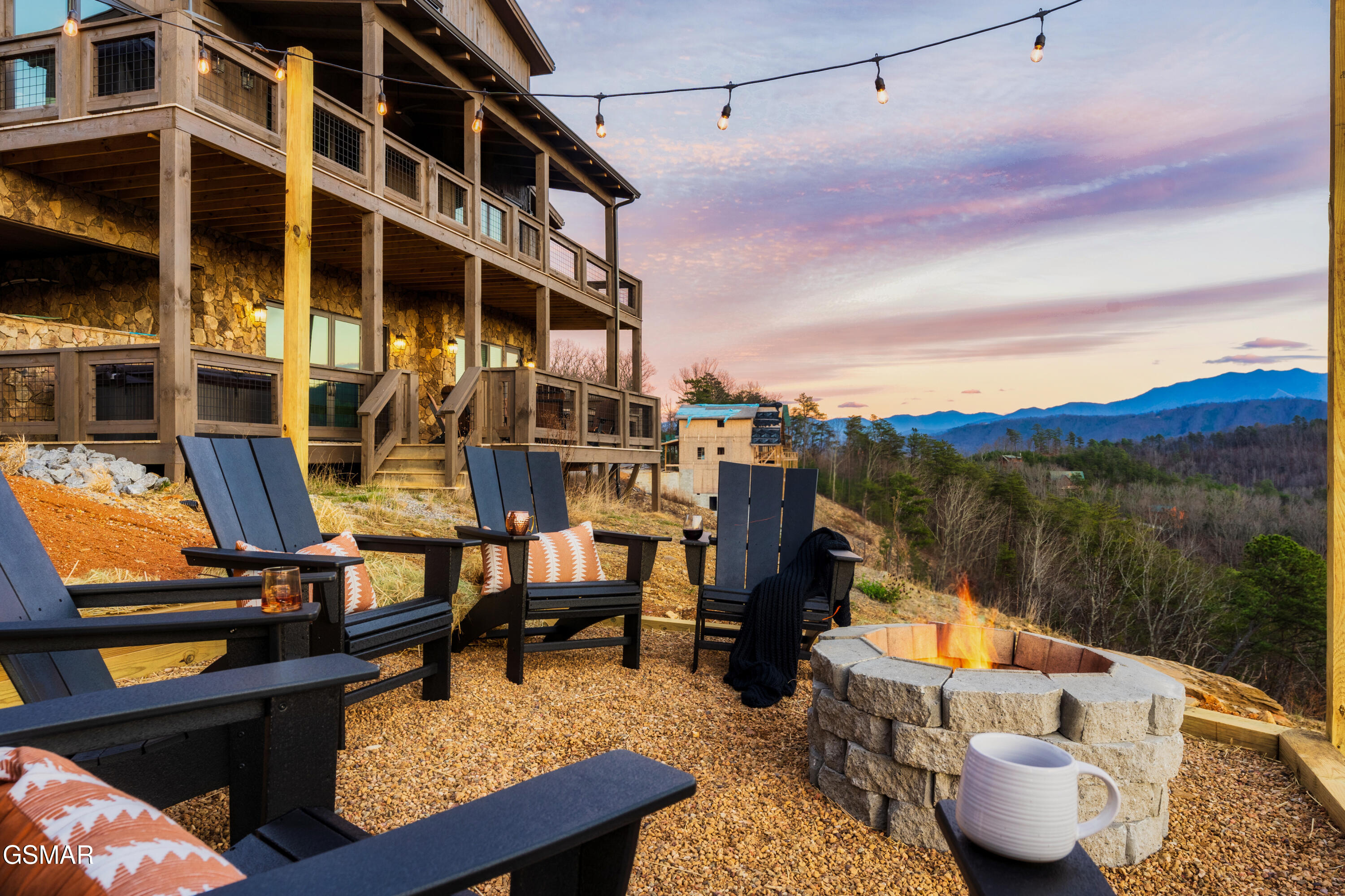 2665 Cloud View Drive Sevierville TN 37862