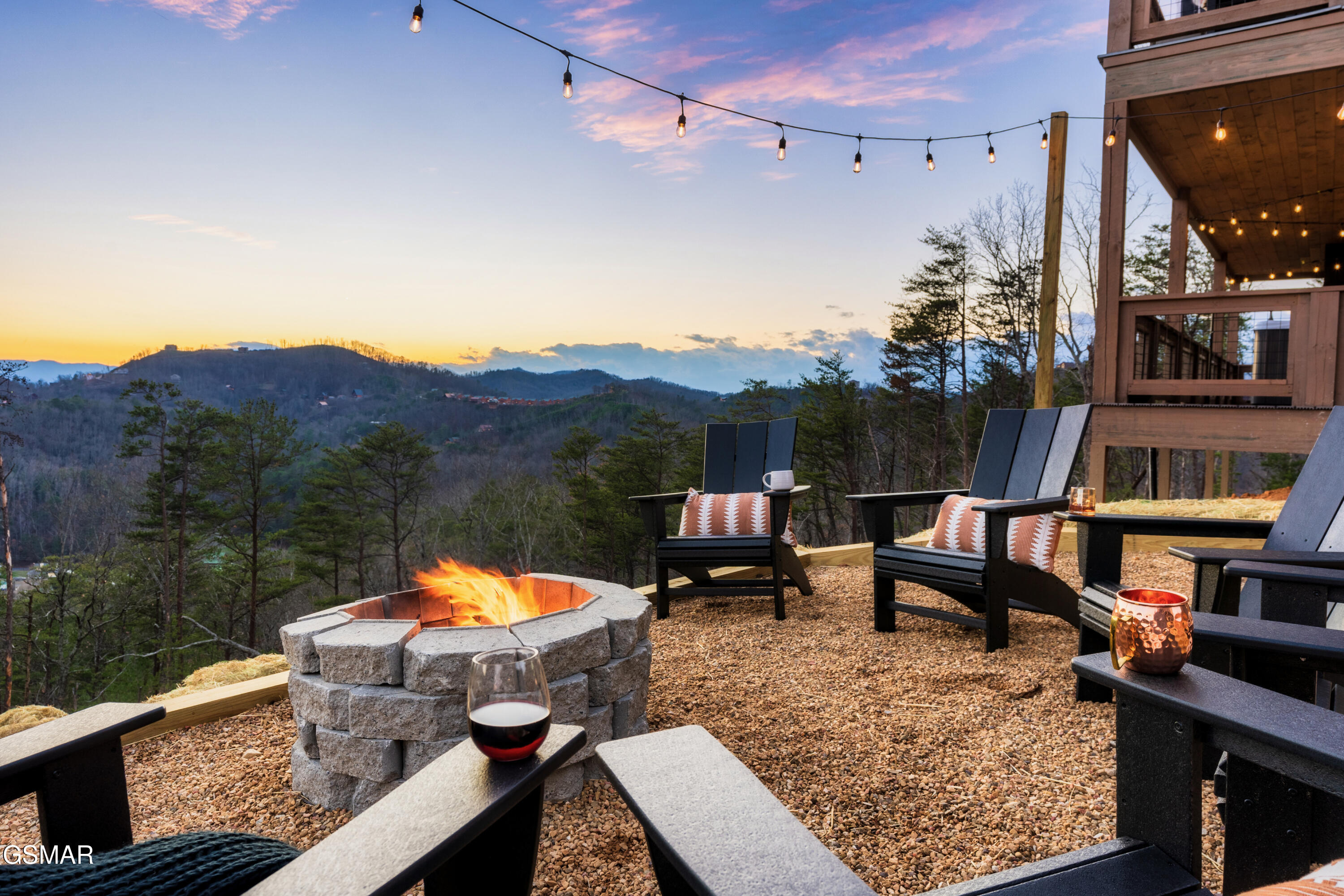 2665 Cloud View Drive Sevierville TN 37862