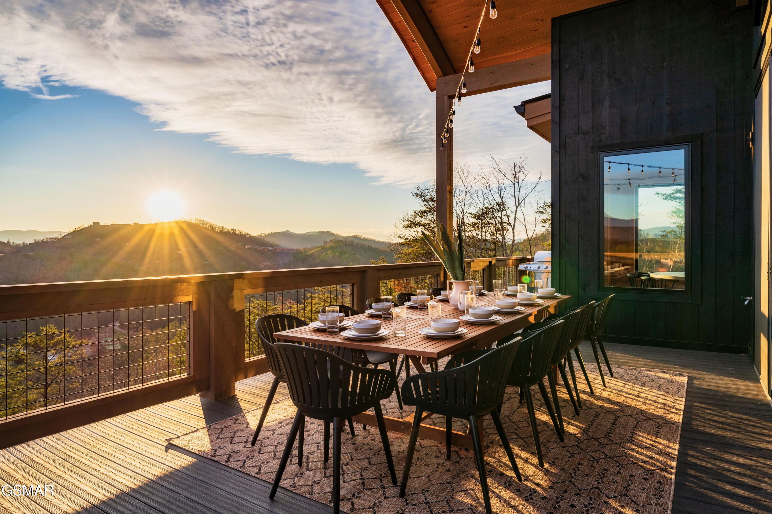2665 Cloud View Drive Sevierville TN 37862