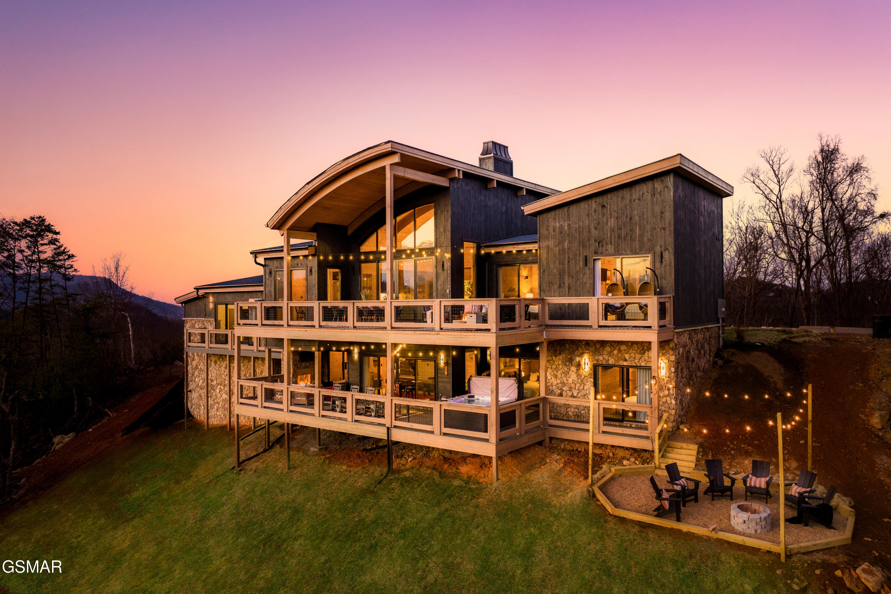 2665 Cloud View Drive Sevierville TN 37862