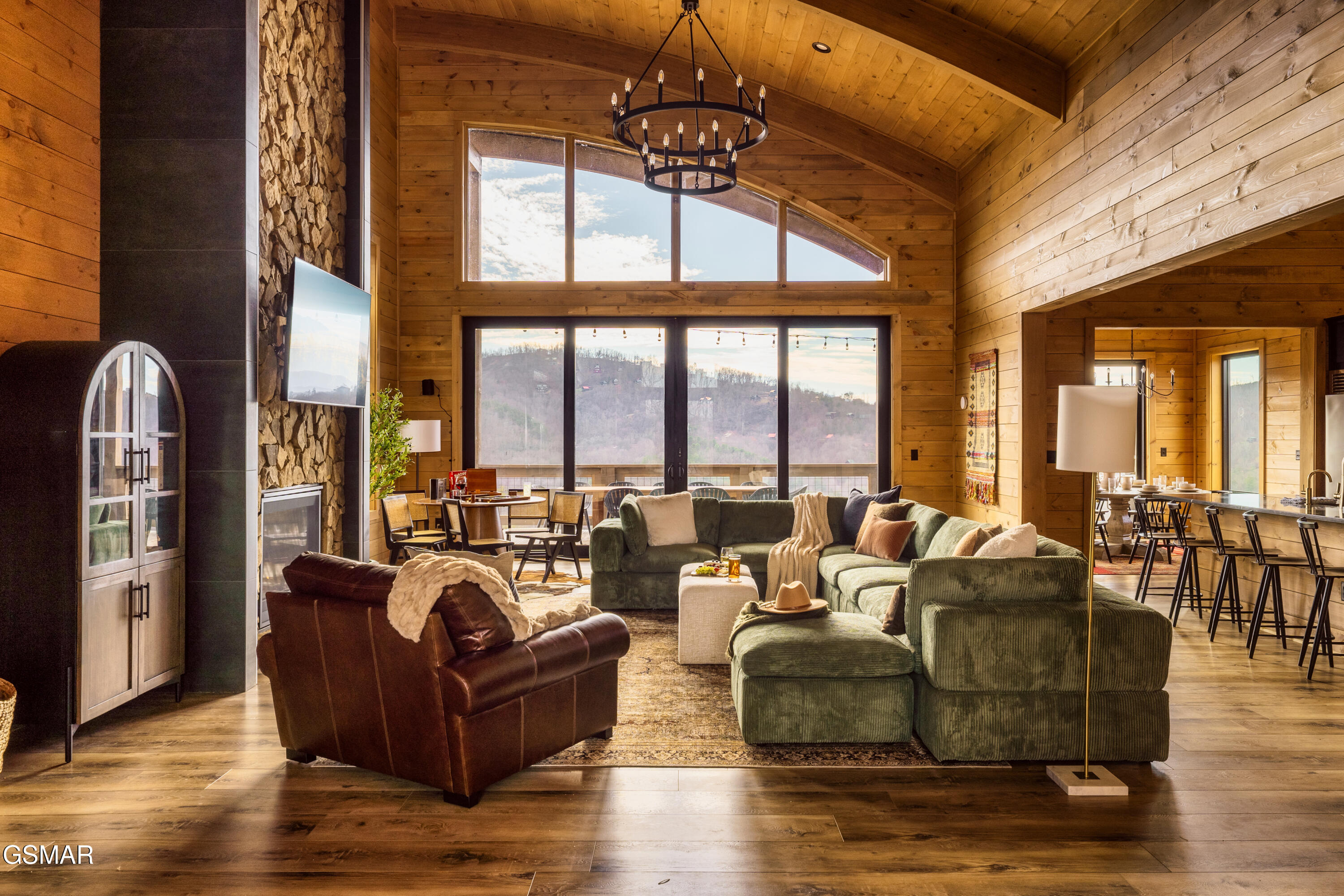 2665 Cloud View Drive Sevierville TN 37862