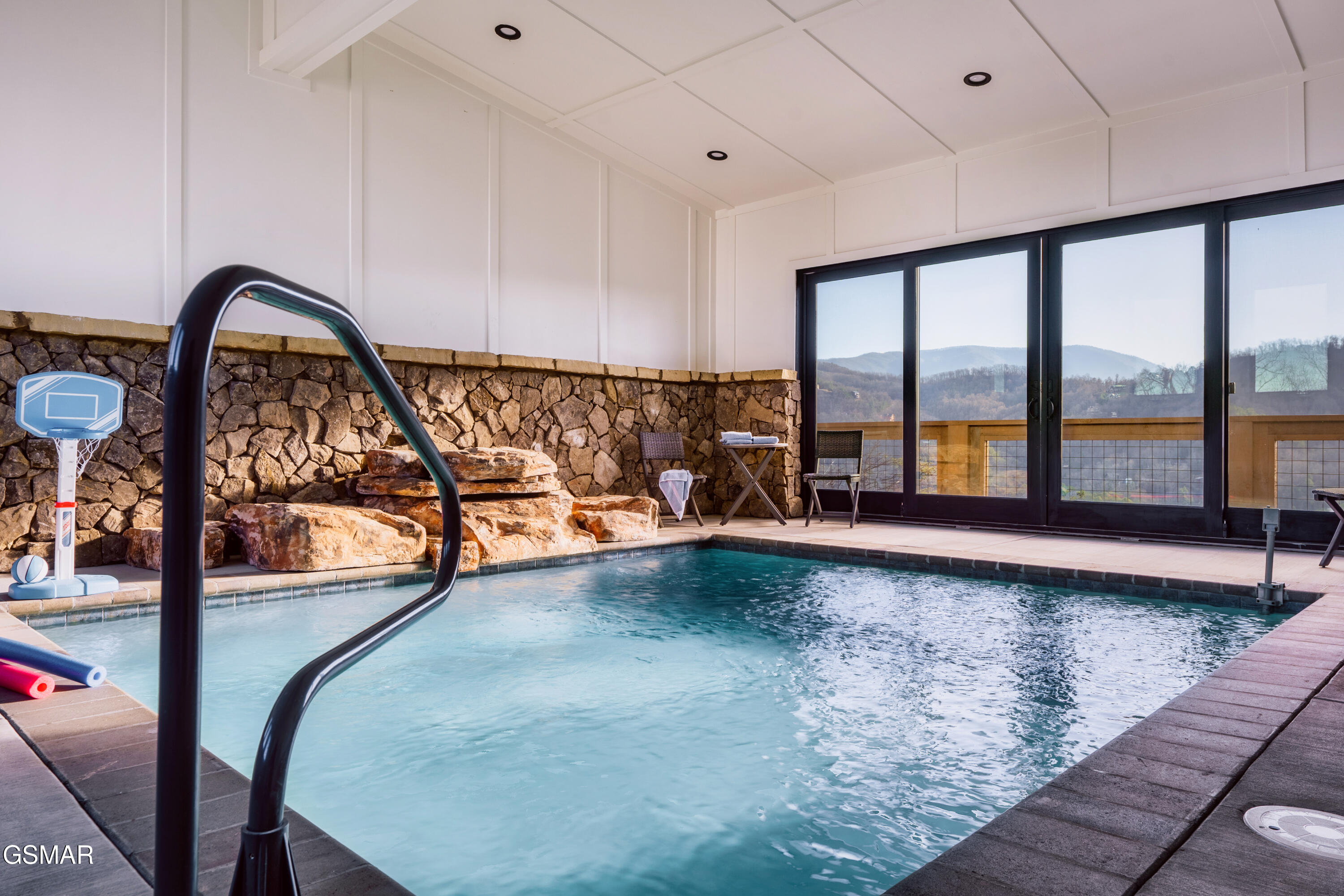 2665 Cloud View Drive Sevierville TN 37862