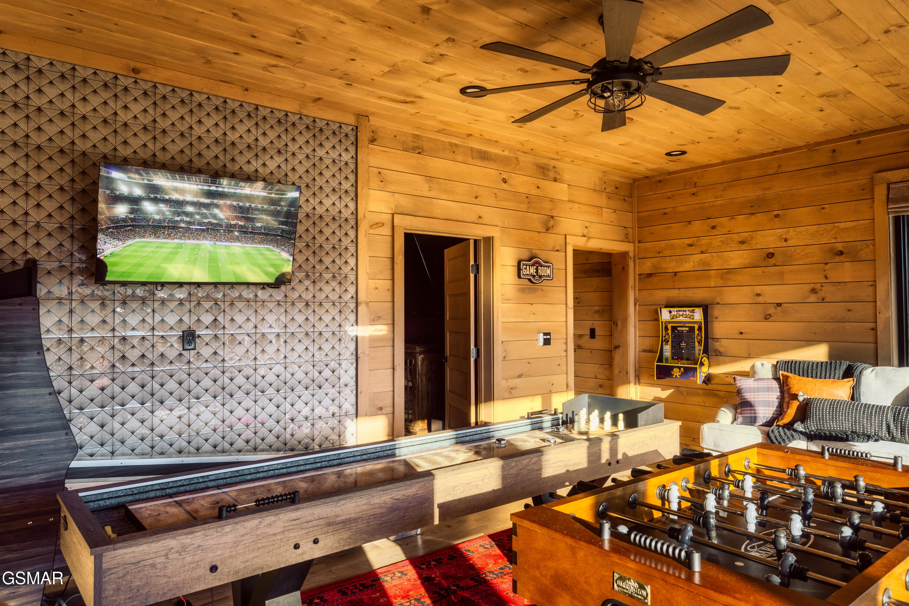 2665 Cloud View Drive Sevierville TN 37862
