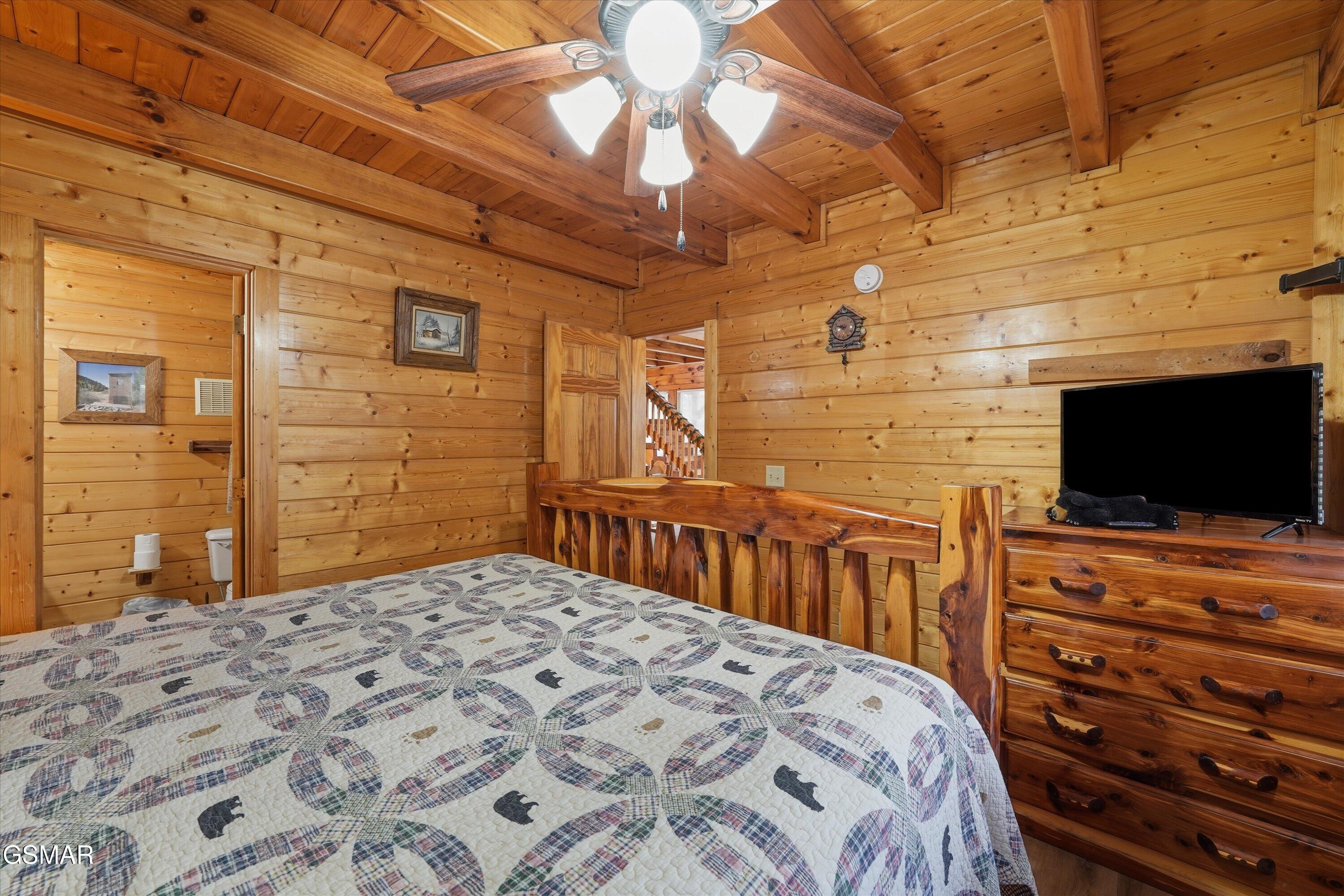 331 Caney Creek Road Pigeon Forge TN 37863