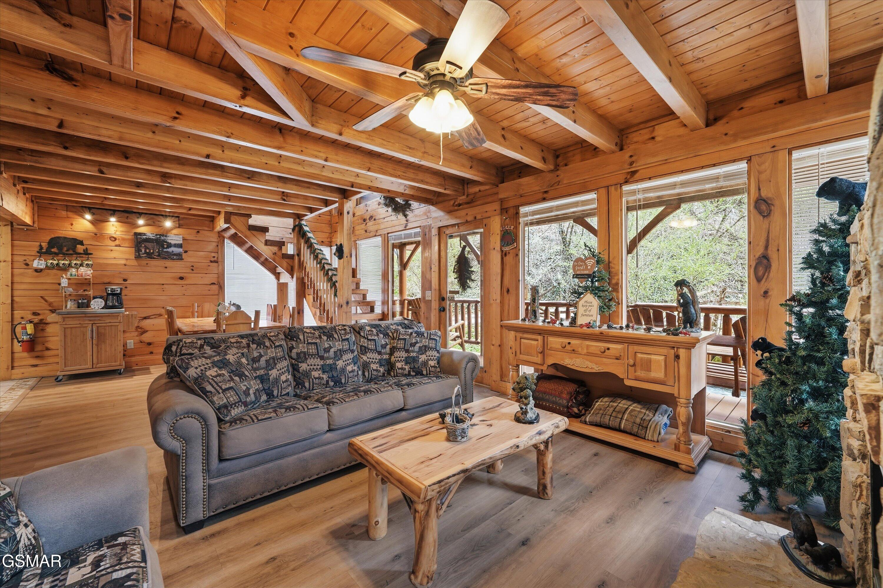 331 Caney Creek Road Pigeon Forge TN 37863