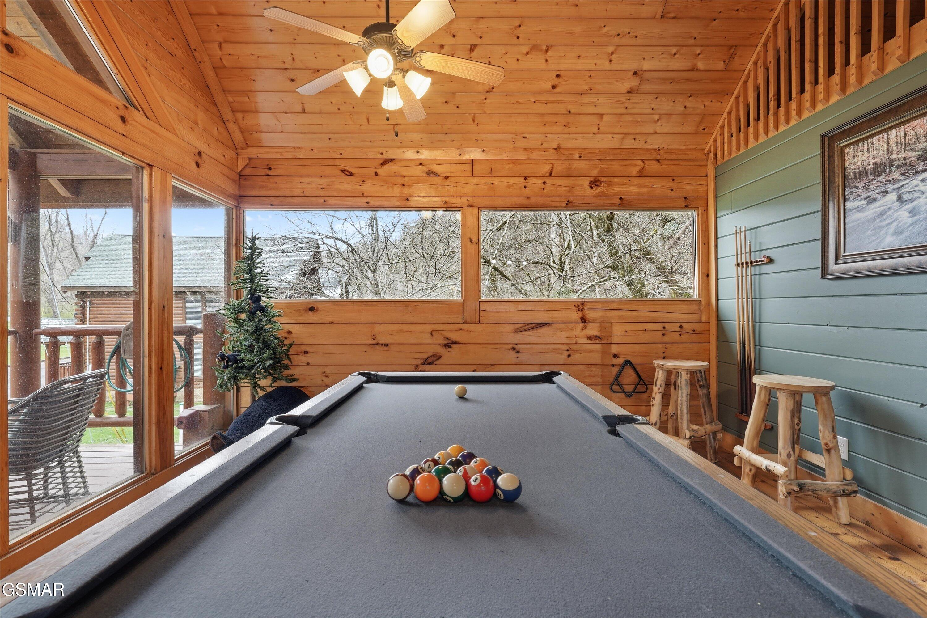 331 Caney Creek Road Pigeon Forge TN 37863