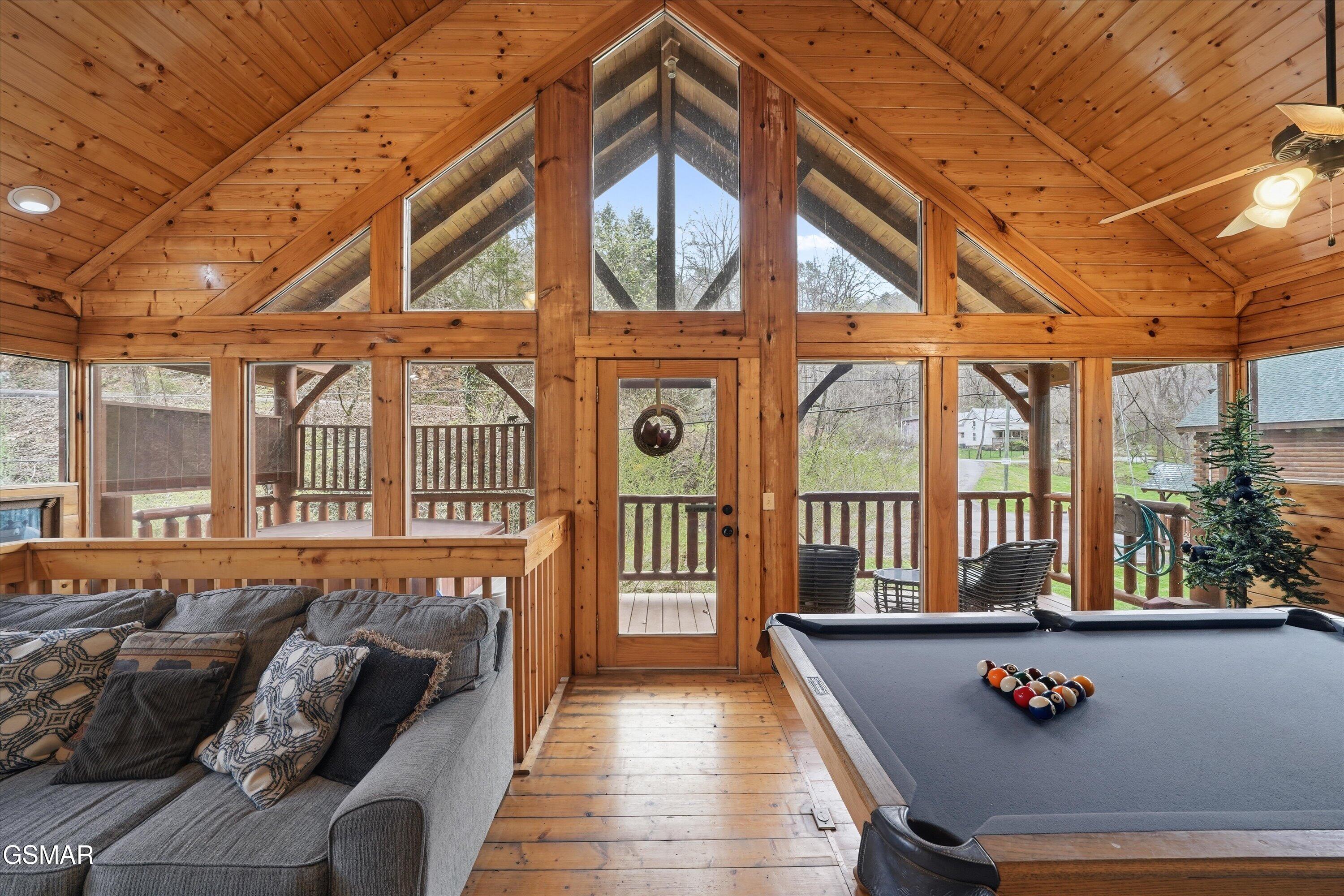 331 Caney Creek Road Pigeon Forge TN 37863