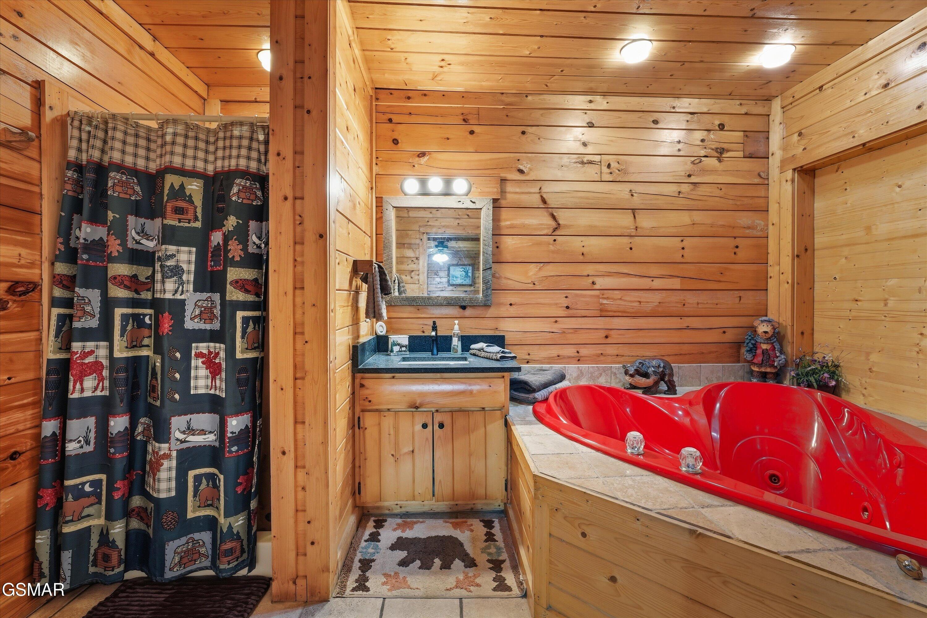 331 Caney Creek Road Pigeon Forge TN 37863