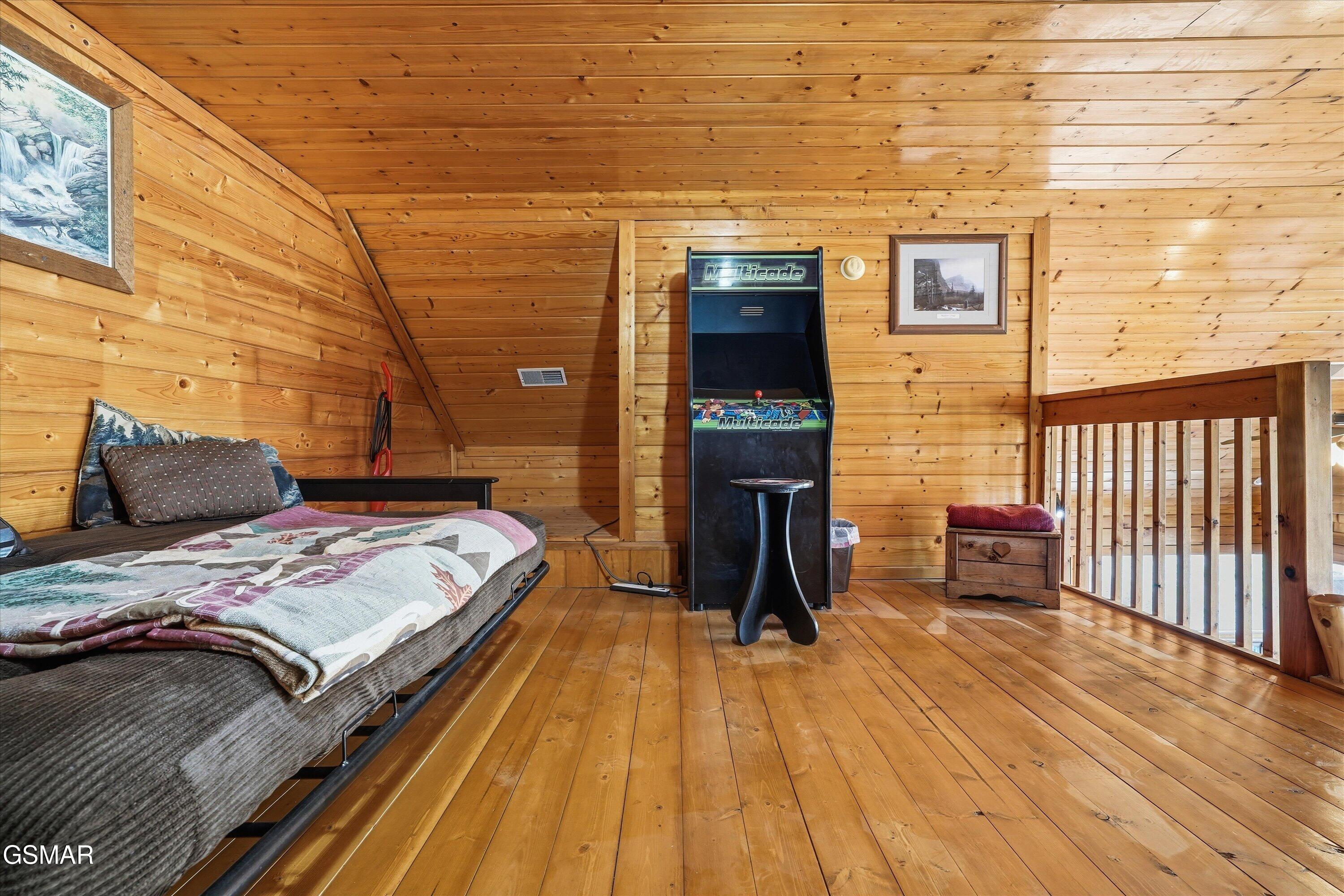 331 Caney Creek Road Pigeon Forge TN 37863