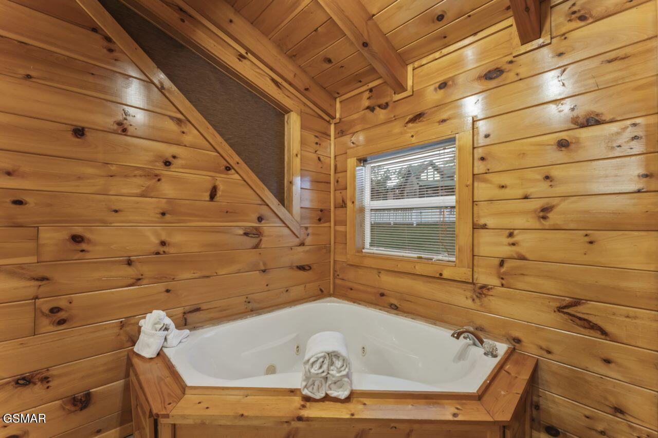 526 Blackberry Ridge Way Pigeon Forge TN 37863