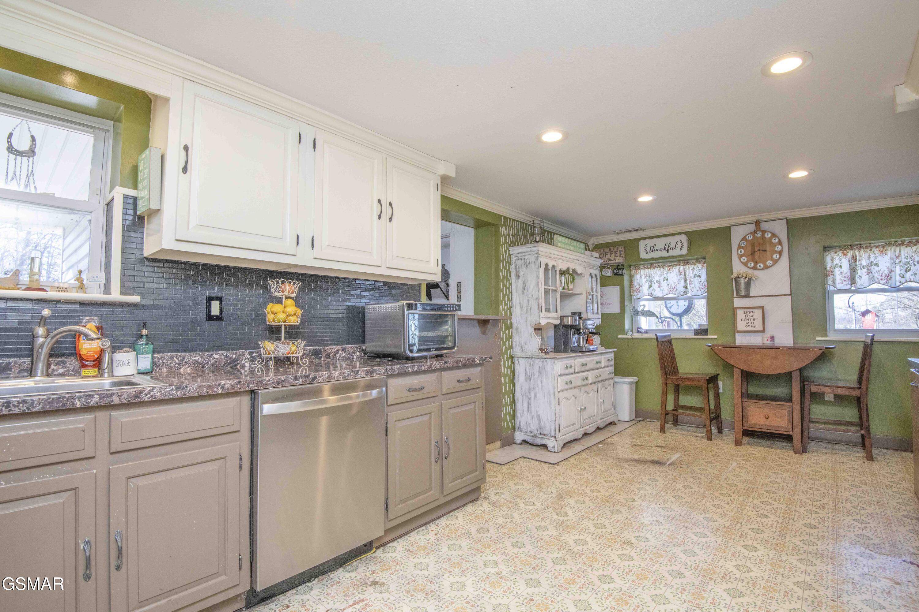 526 Bullen Emert Lane Rockford TN 37853