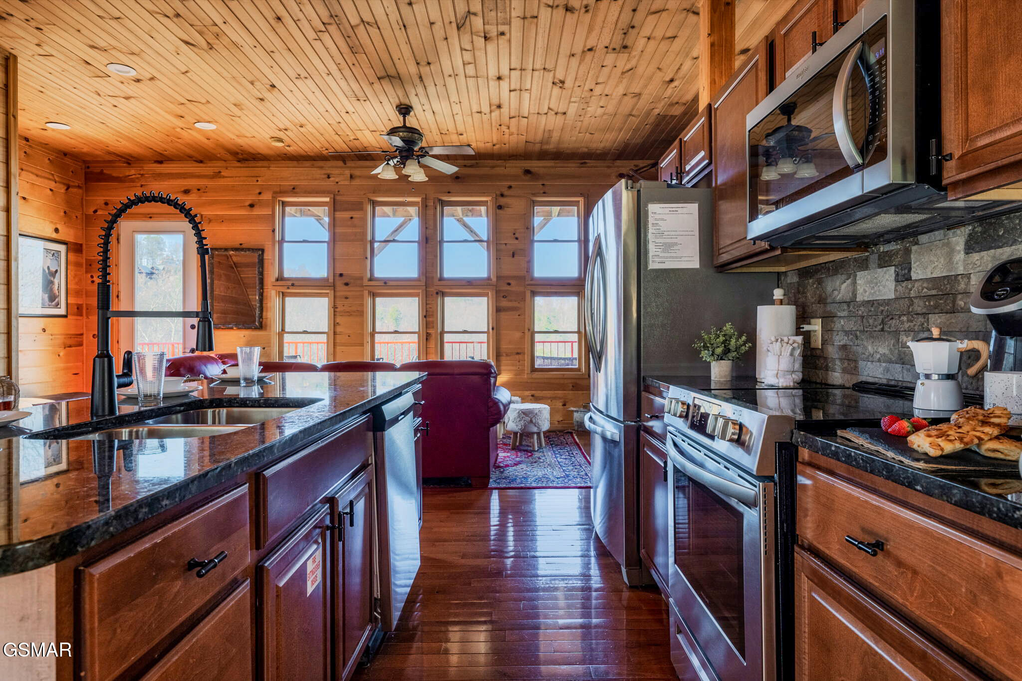 1389 N Baden Drive Gatlinburg TN 37738