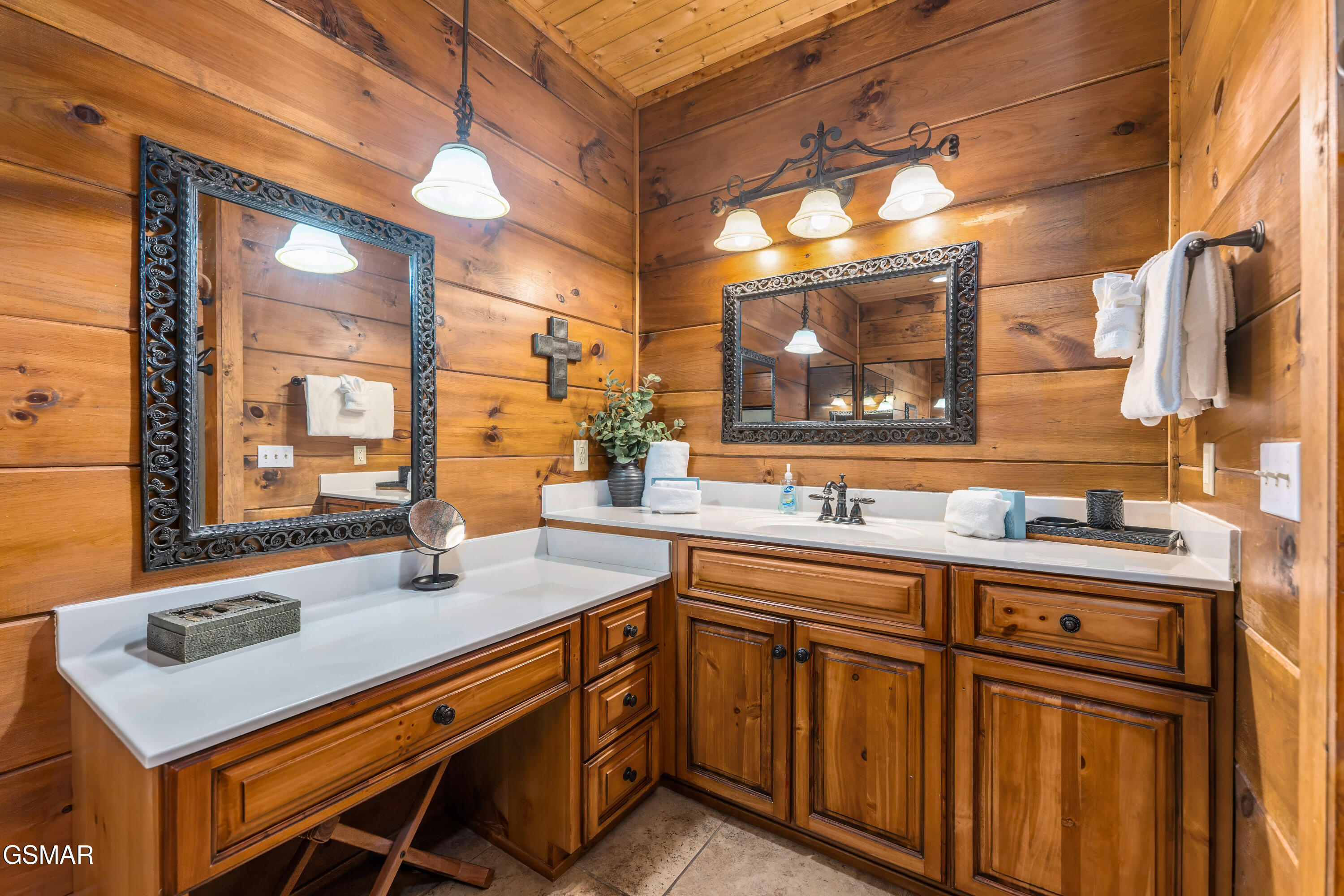 2670 Cedar Falls Way Sevierville TN 37862