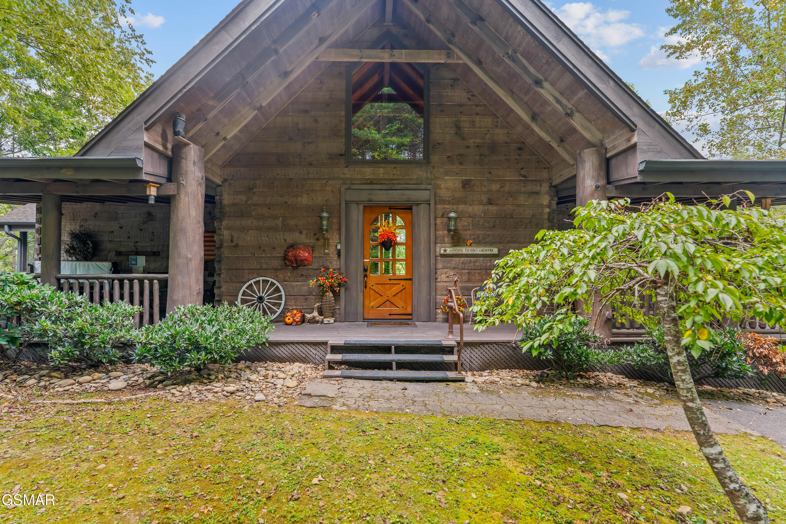 2670 Cedar Falls Way Sevierville TN 37862