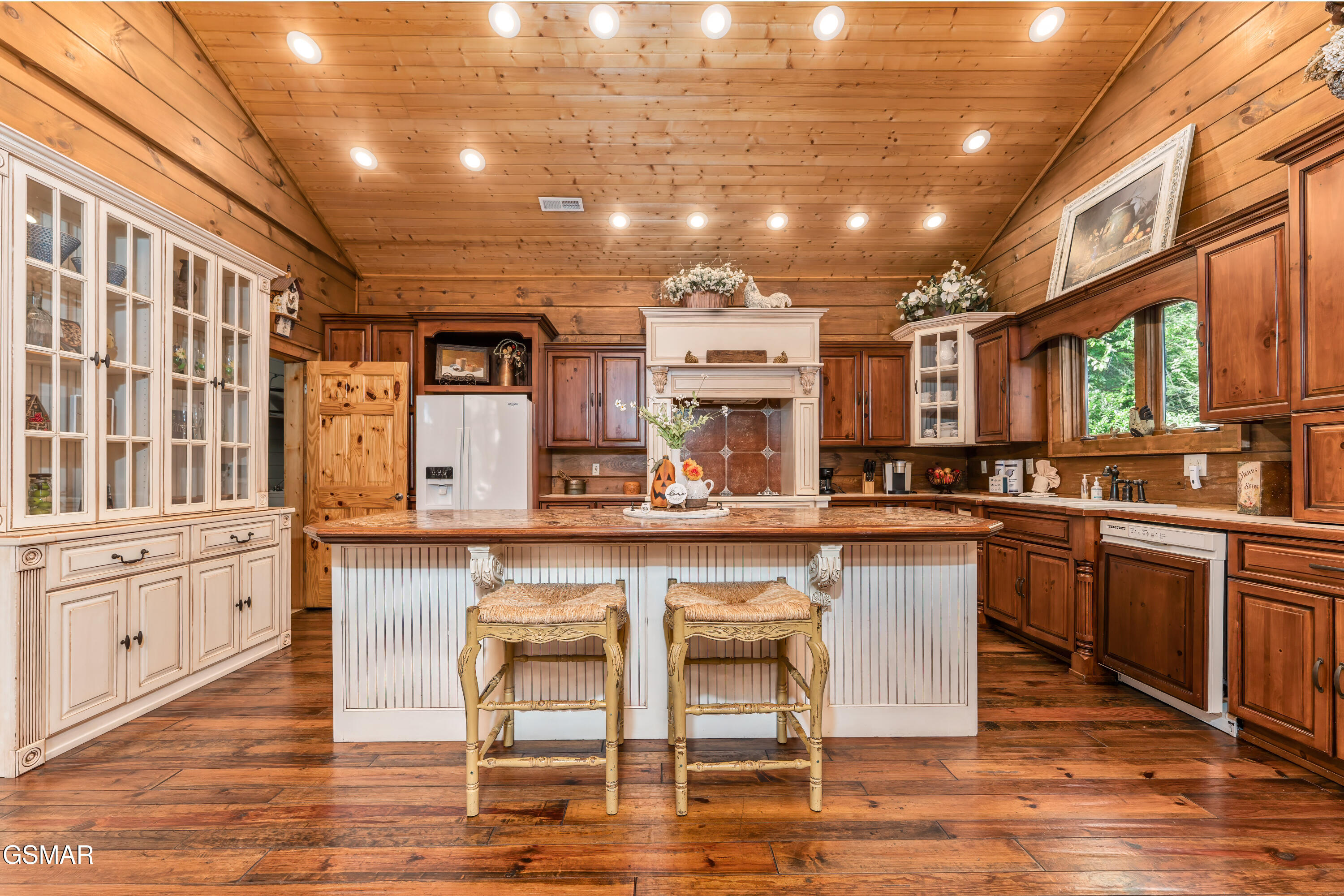 2670 Cedar Falls Way Sevierville TN 37862