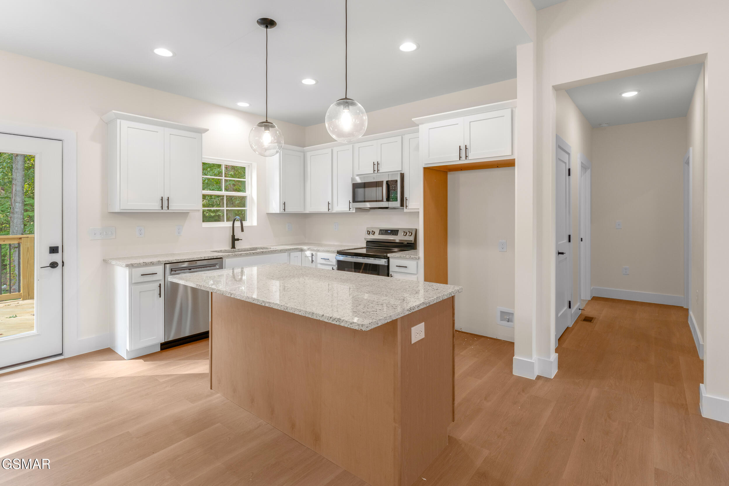 2326 Geraldine Way Sevierville TN 37876