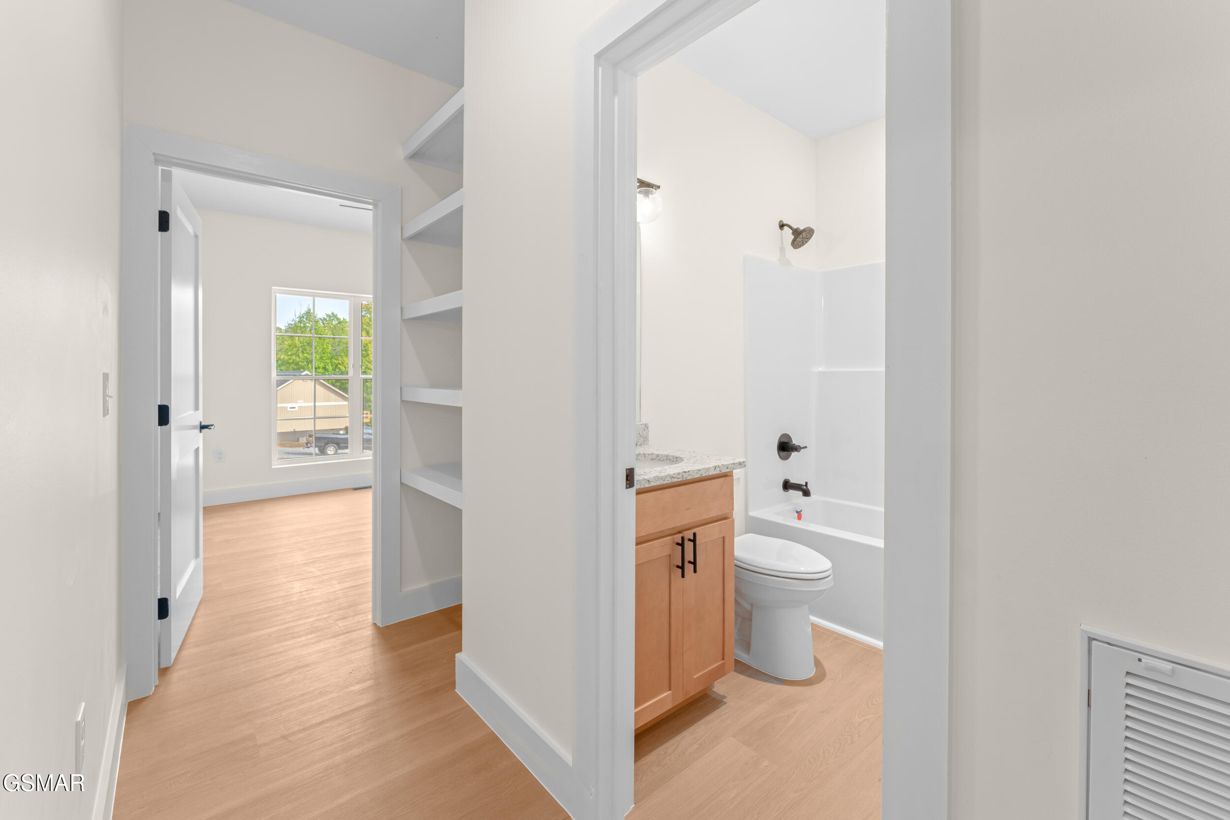 2326 Geraldine Way Sevierville TN 37876