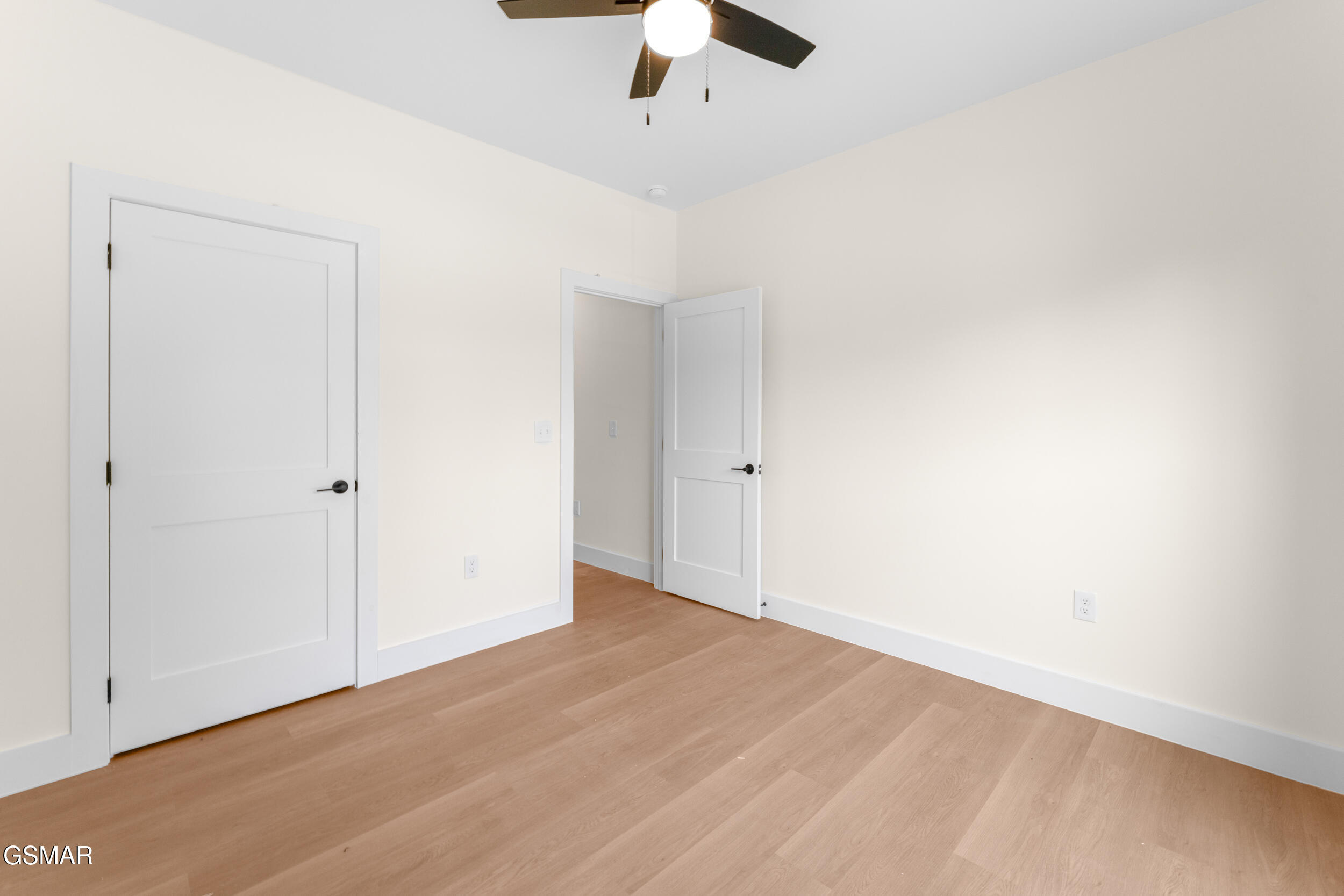 2326 Geraldine Way Sevierville TN 37876