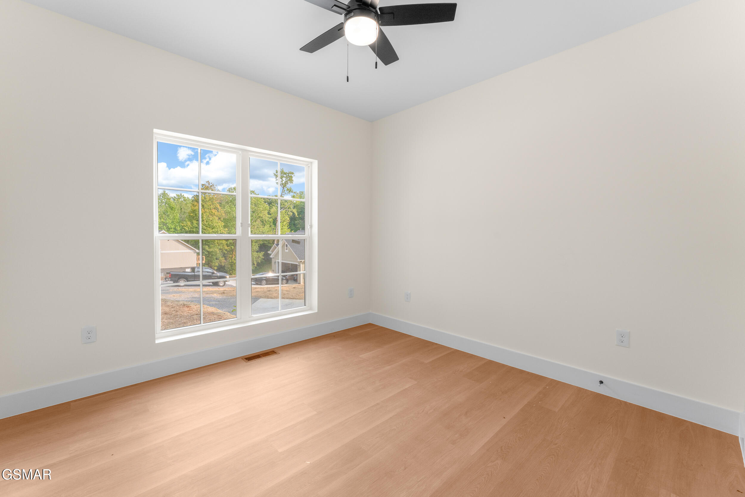 2326 Geraldine Way Sevierville TN 37876