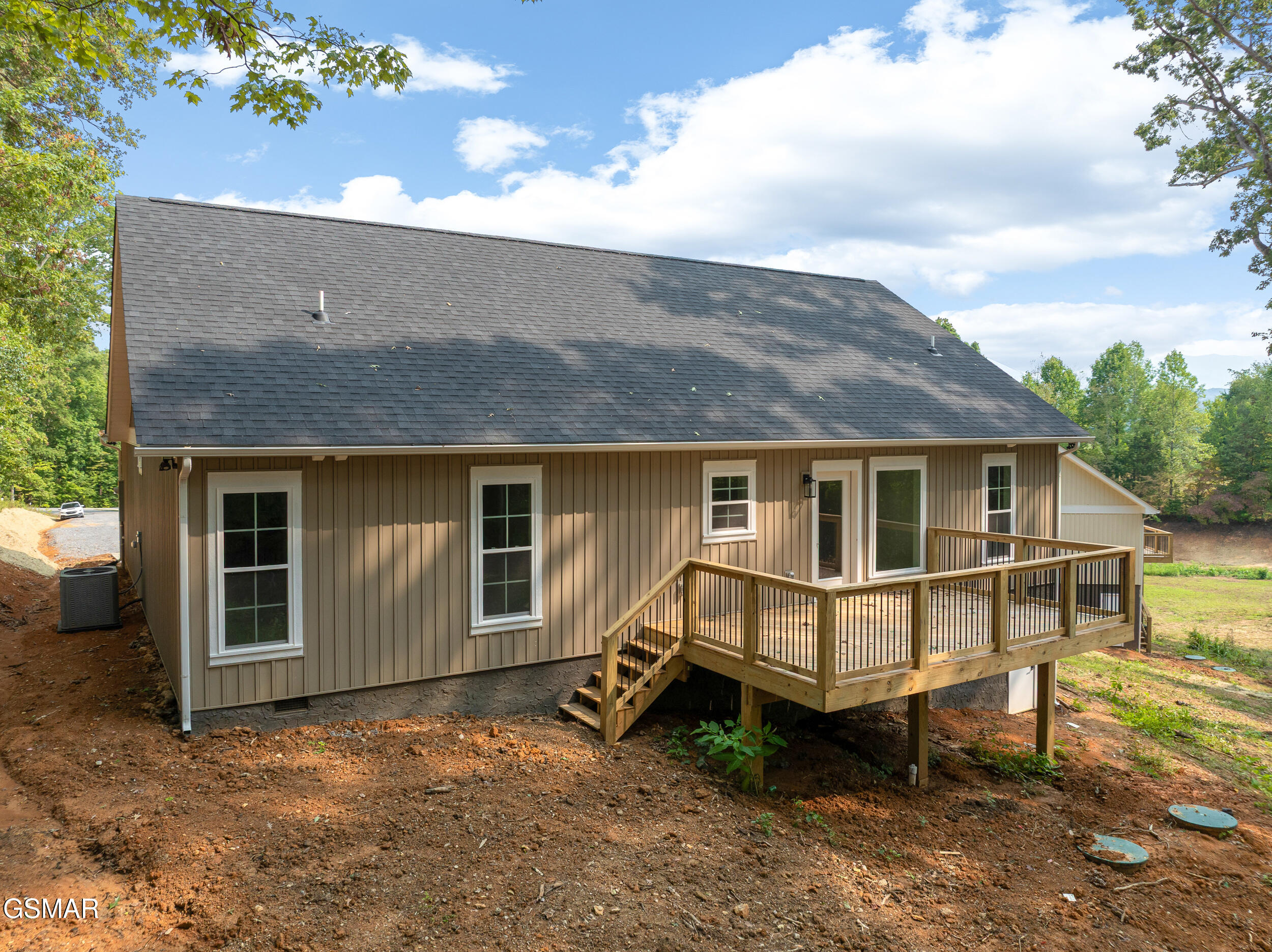 2326 Geraldine Way Sevierville TN 37876