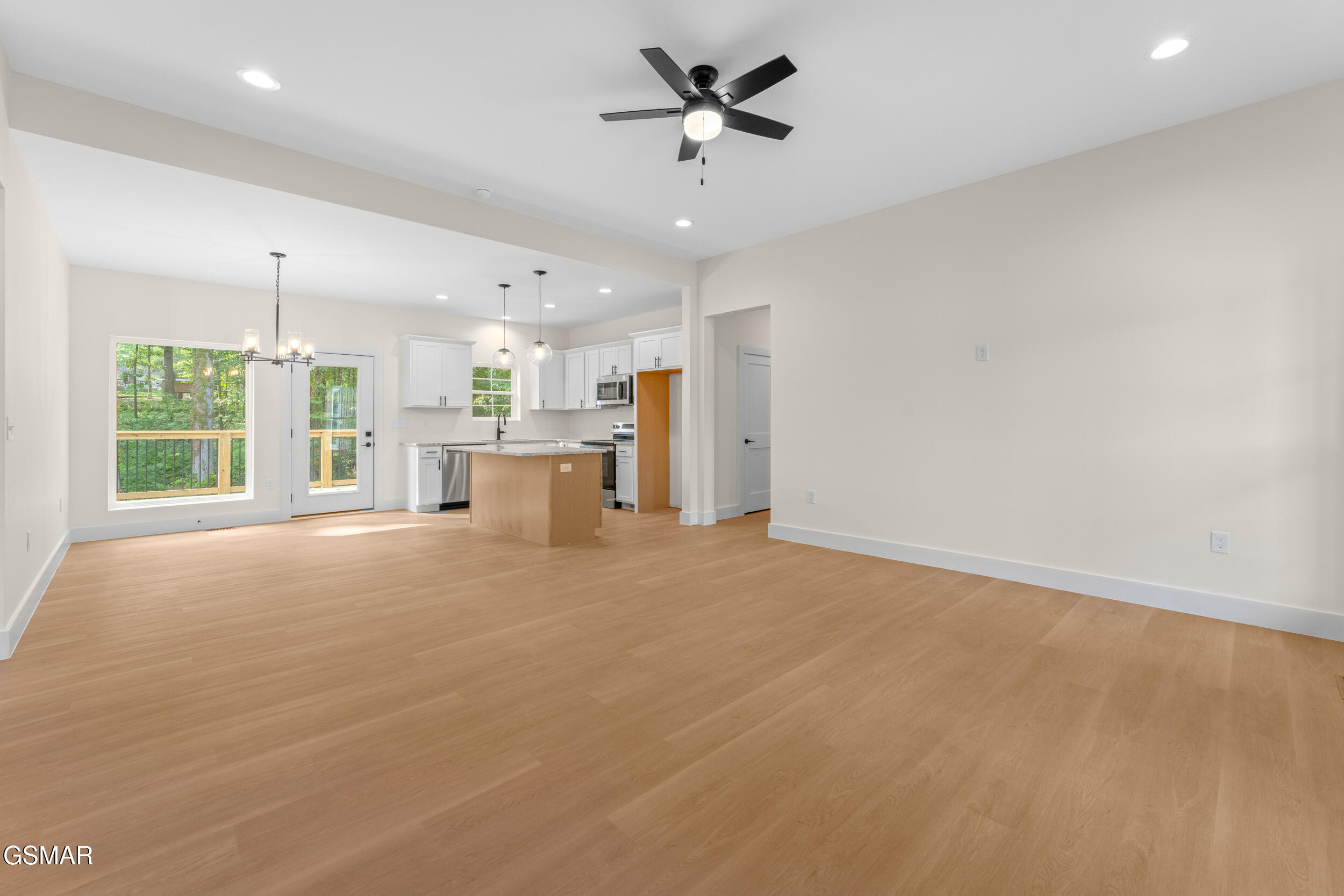 2326 Geraldine Way Sevierville TN 37876