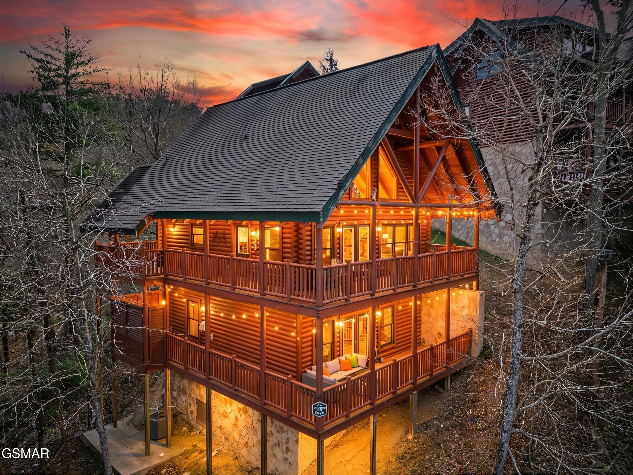 1723 Summit View Way Sevierville TN 37862
