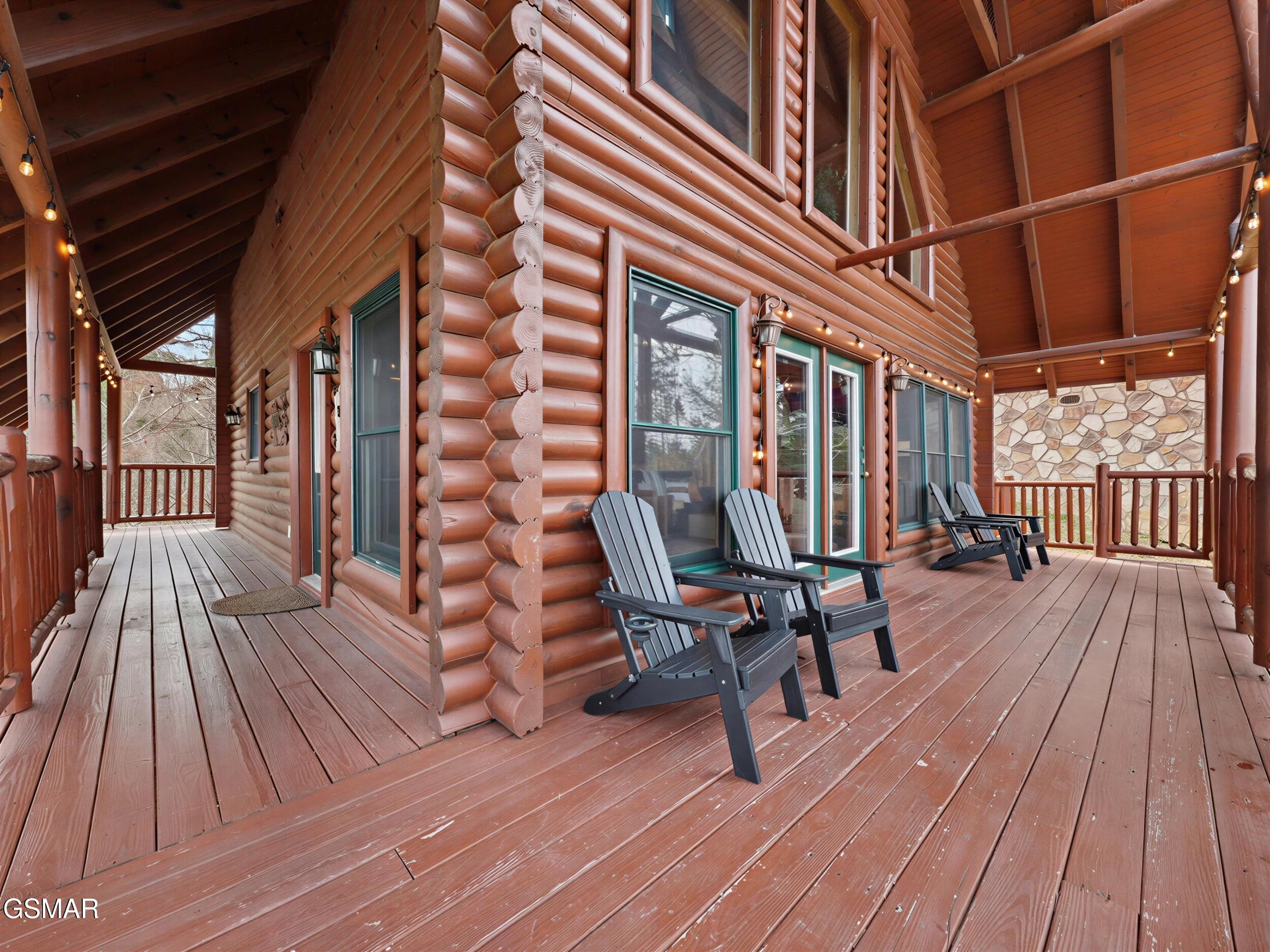 1723 Summit View Way Sevierville TN 37862