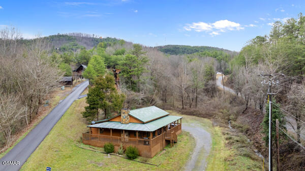 1999 E Mountain View Way Sevierville TN 37862