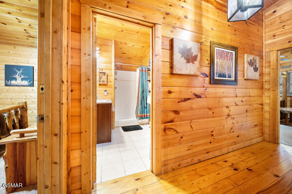 1999 E Mountain View Way Sevierville TN 37862