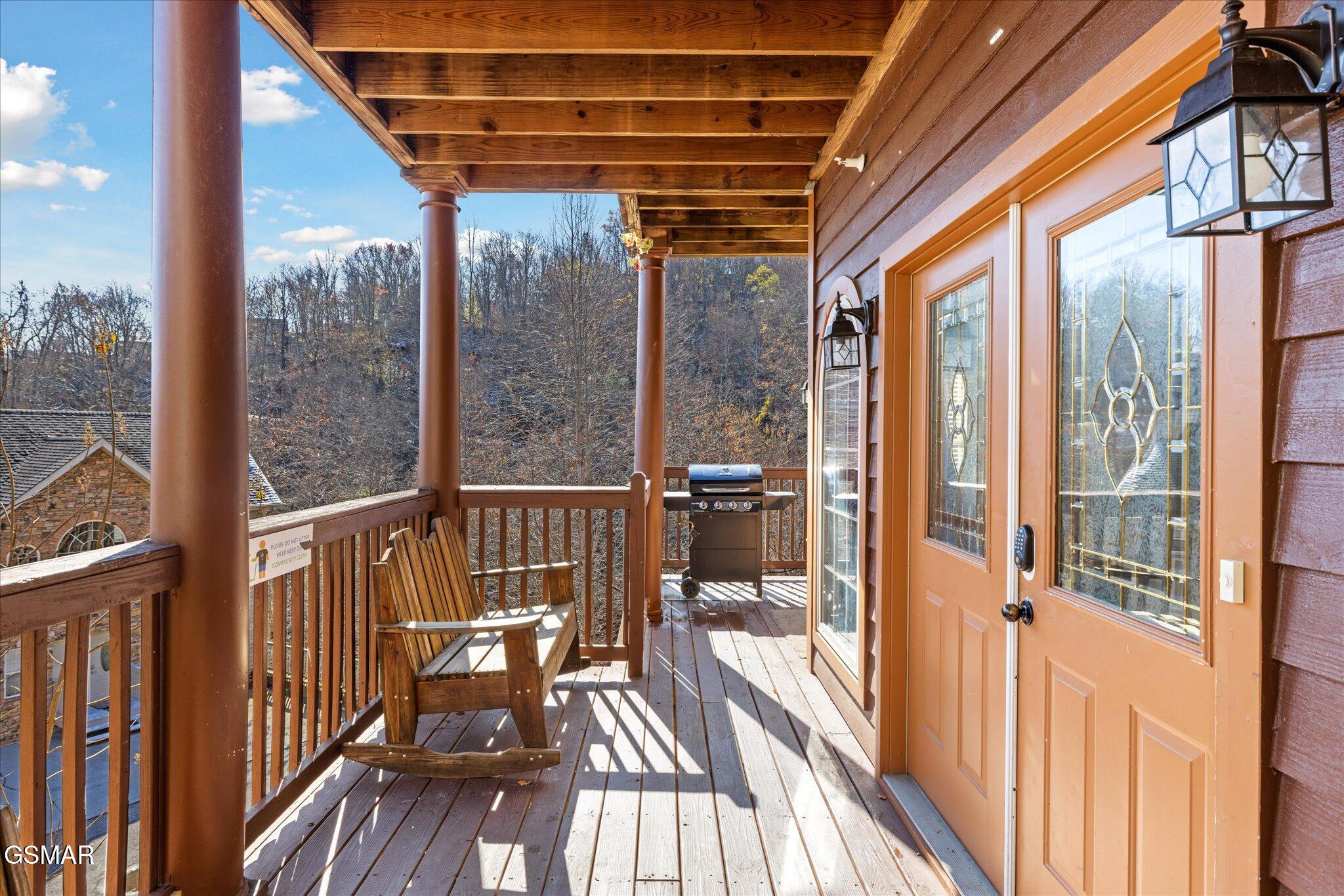 909 Black Wolf Way Gatlinburg TN 37738