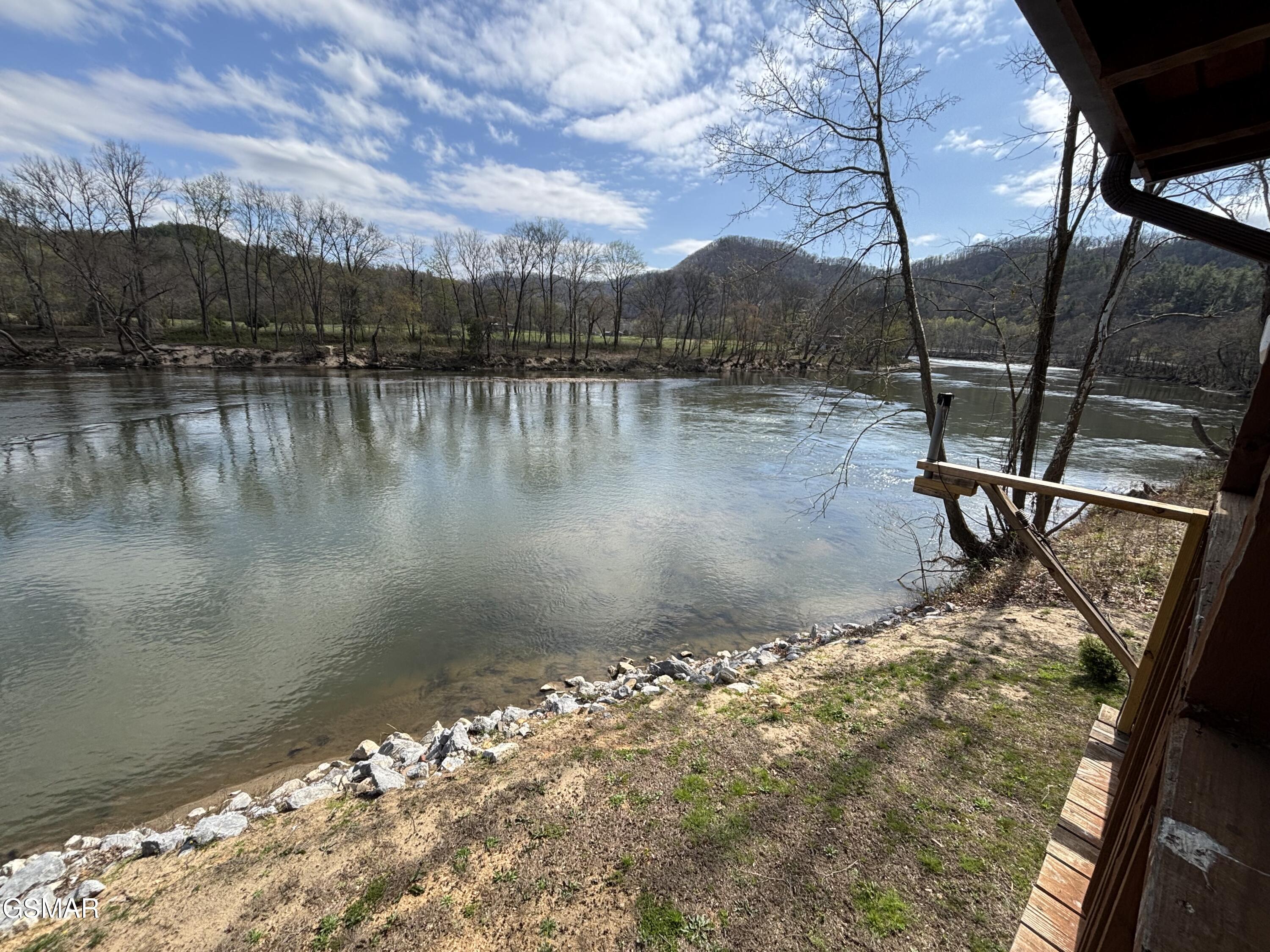 864 Fugate Road Del Rio TN 37727