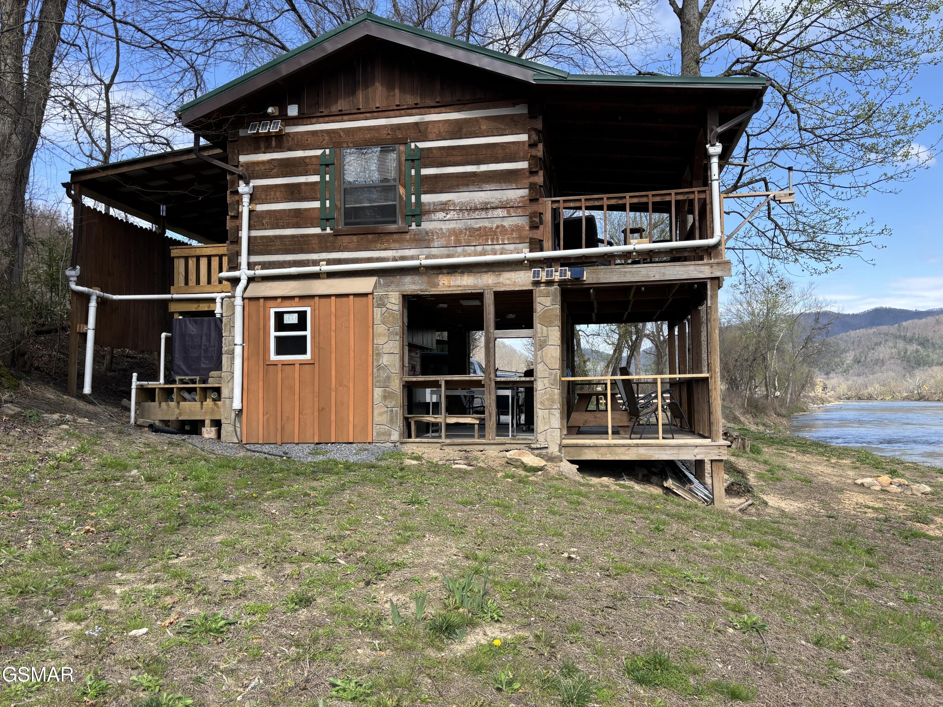 864 Fugate Road Del Rio TN 37727