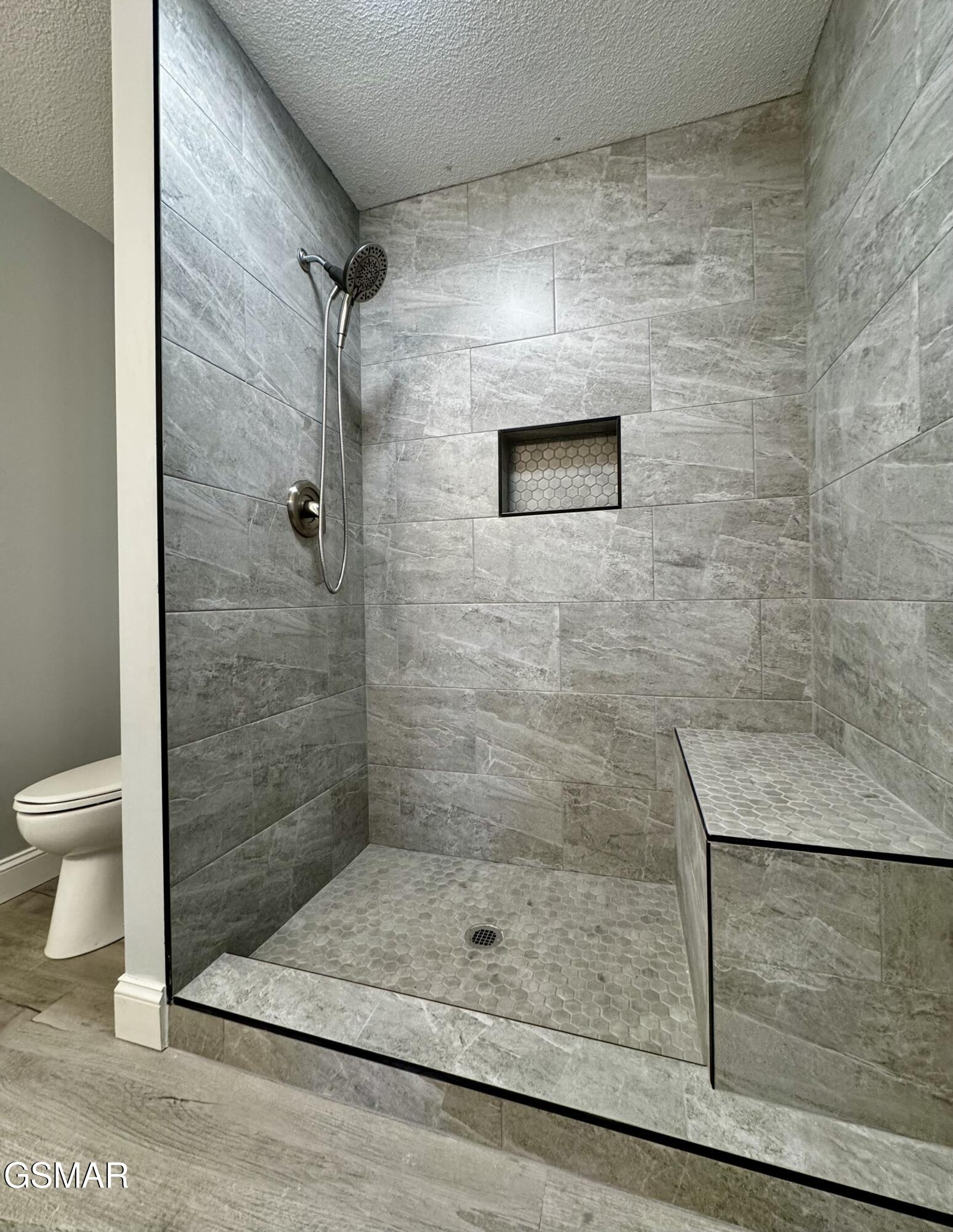 913 Columbine Lea Sevierville TN 37862