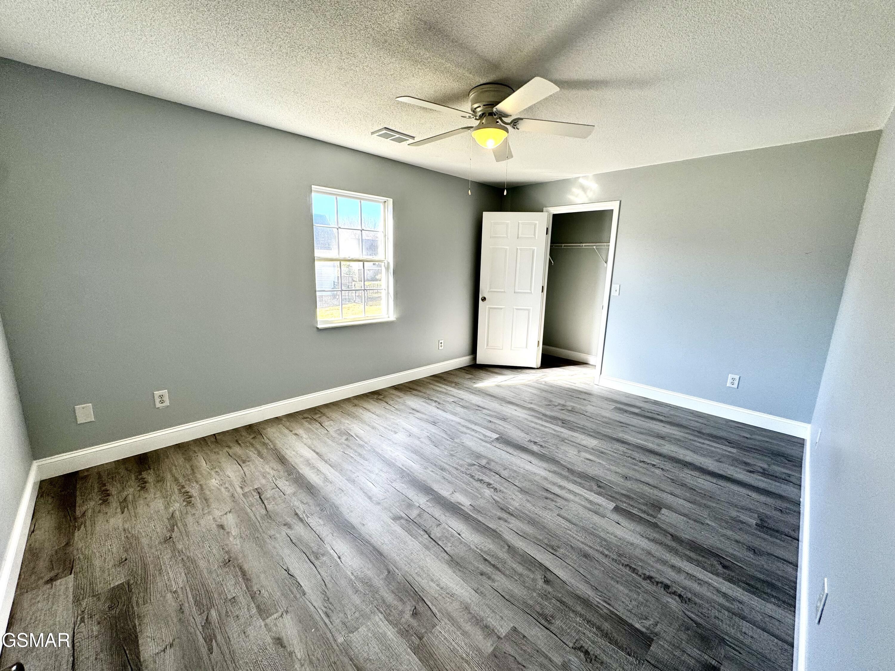 913 Columbine Lea Sevierville TN 37862