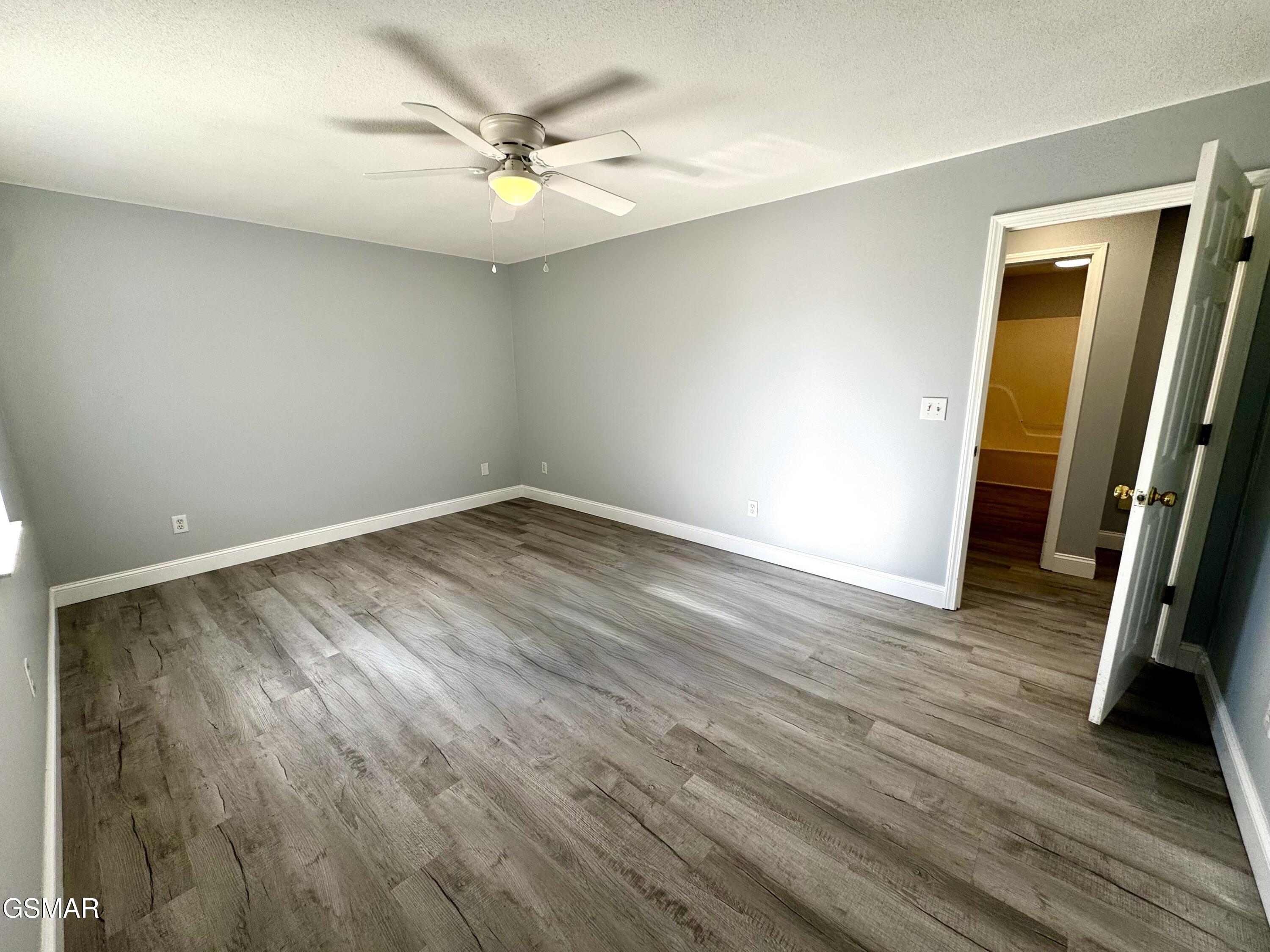 913 Columbine Lea Sevierville TN 37862