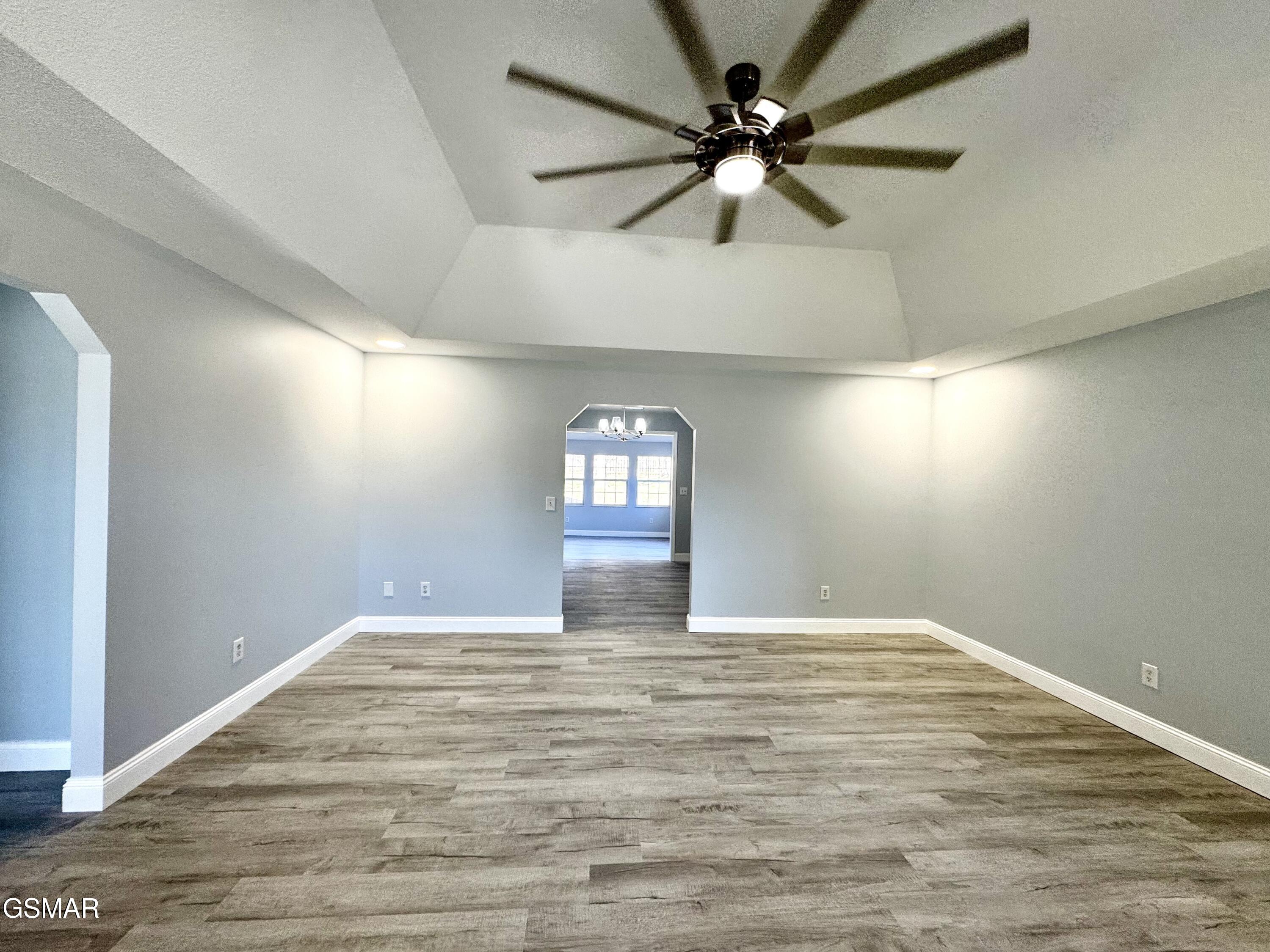 913 Columbine Lea Sevierville TN 37862