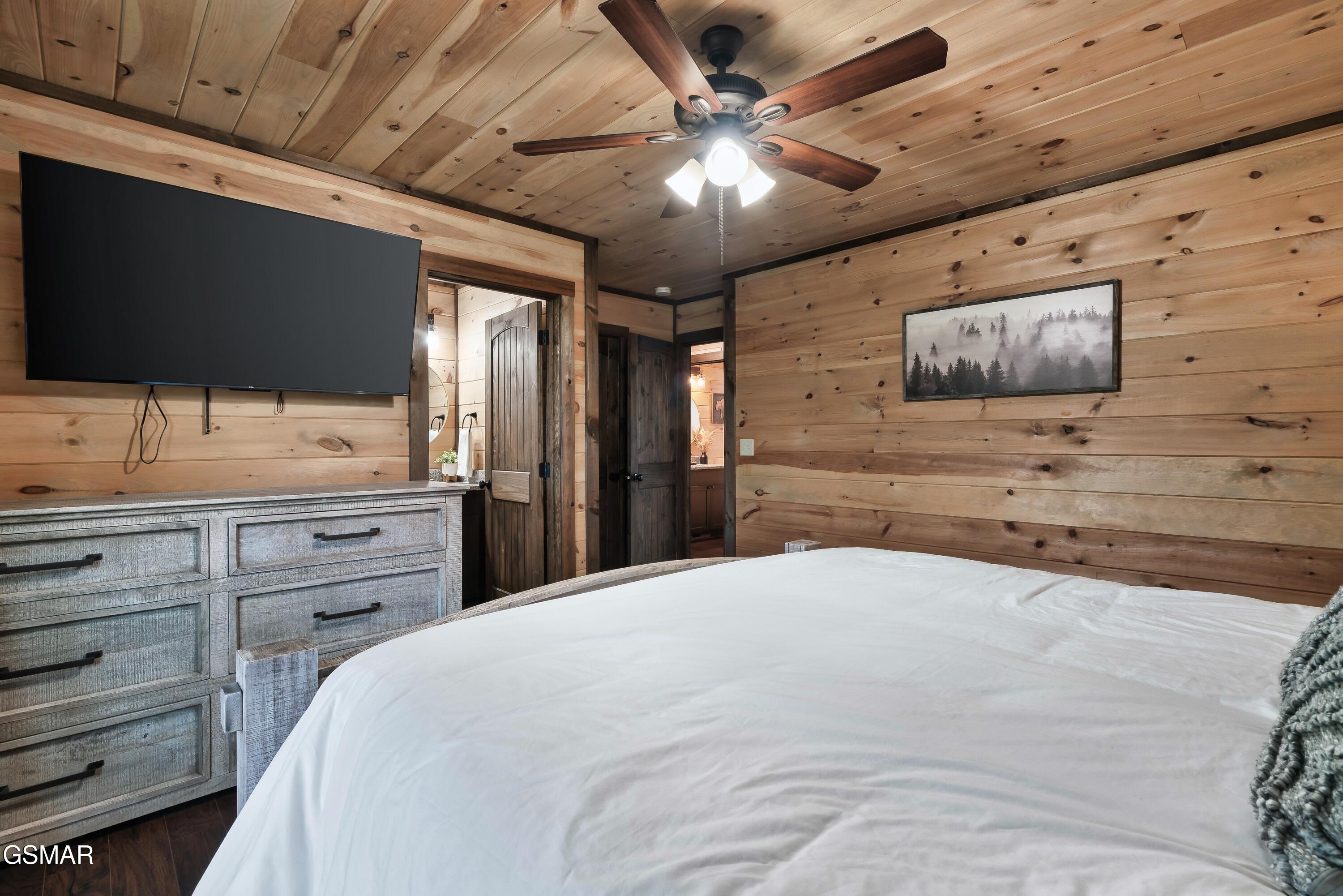 842 Vixen Run Gatlinburg TN 37738