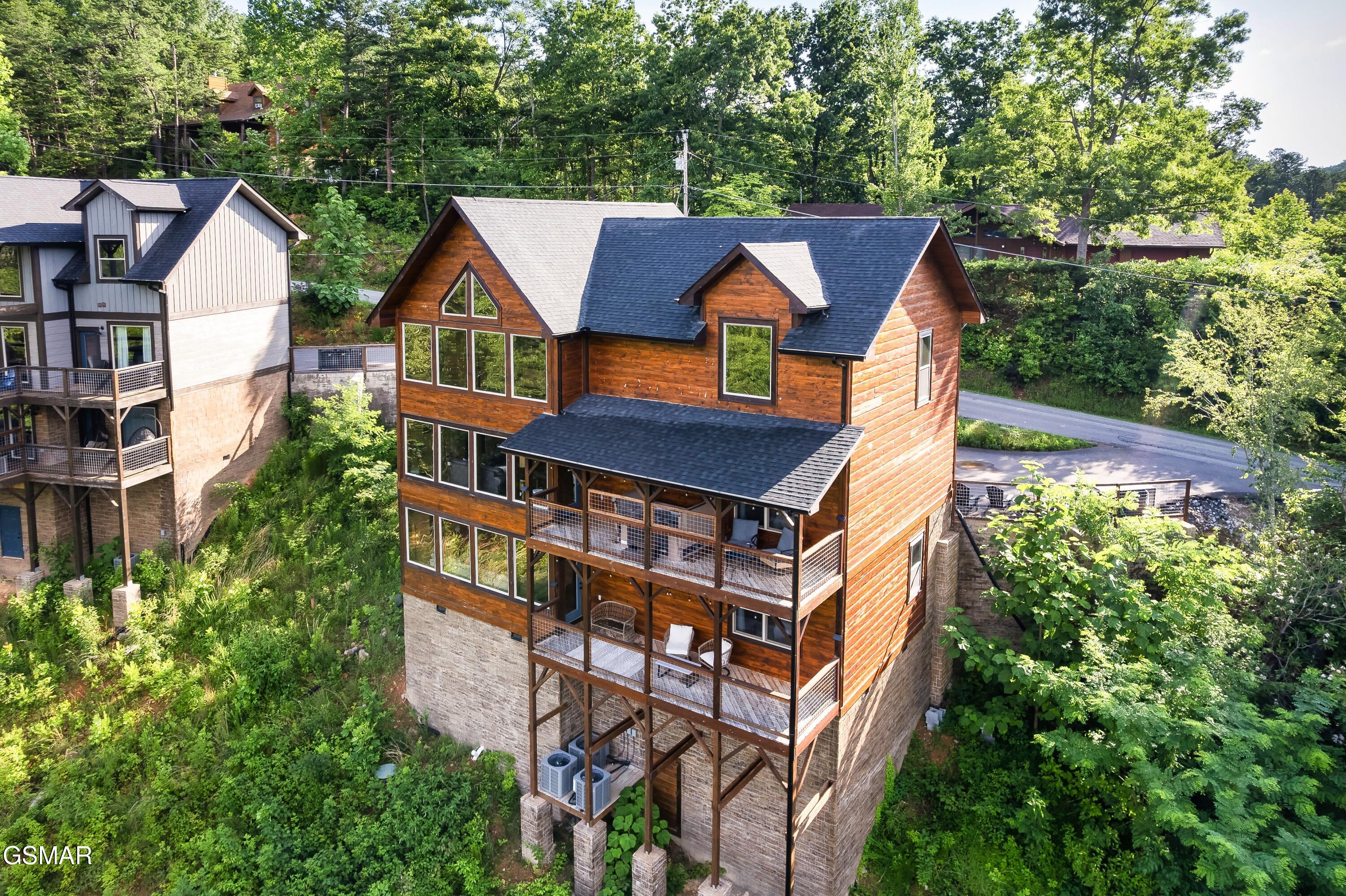 842 Vixen Run Gatlinburg TN 37738